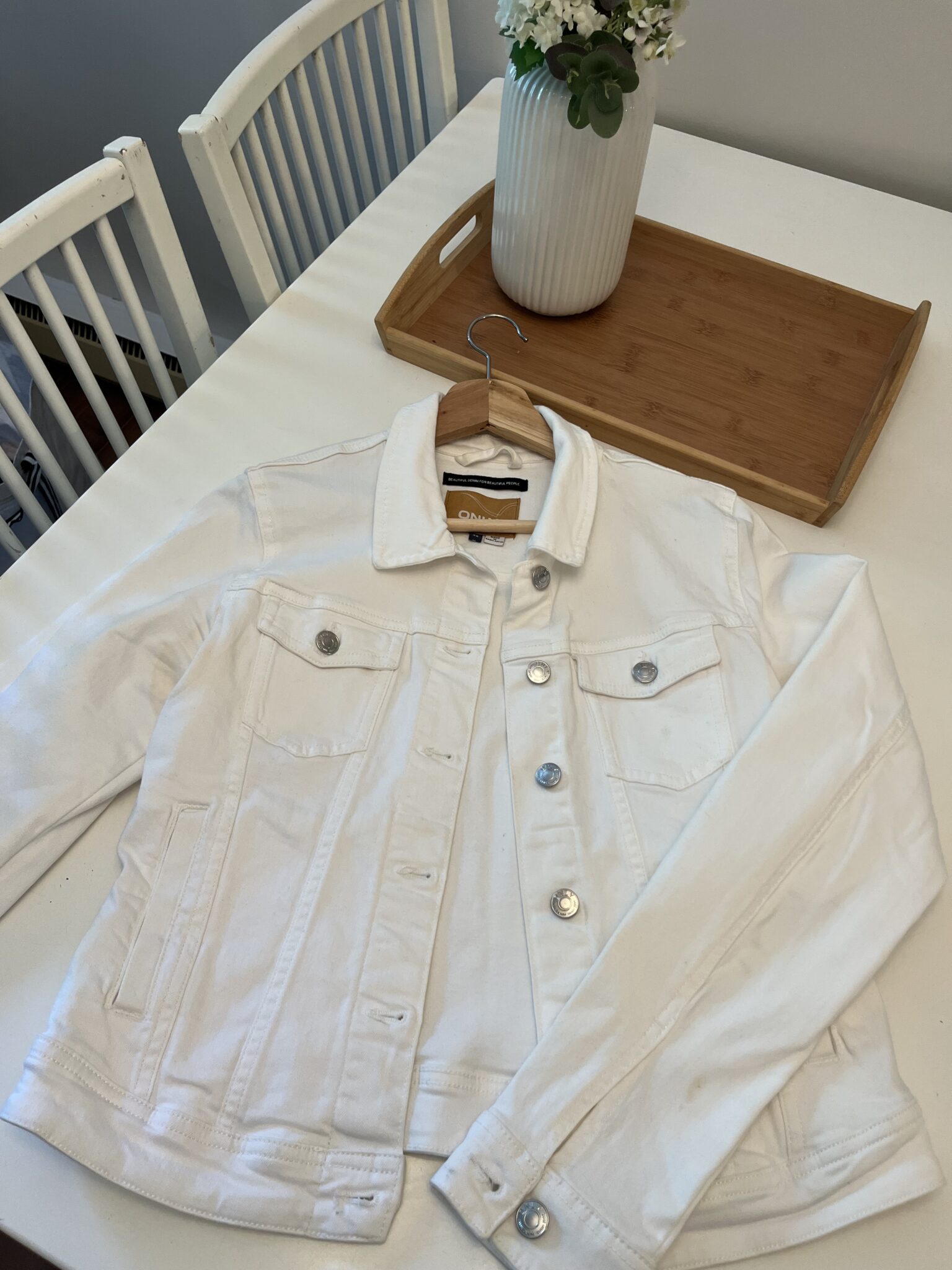 Featured image for Veste en jeans blanche neuve
