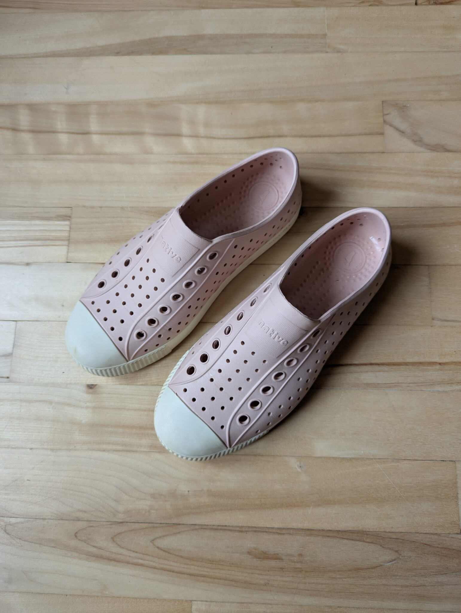 Featured image for Chaussure NATIVES femme rose pâle