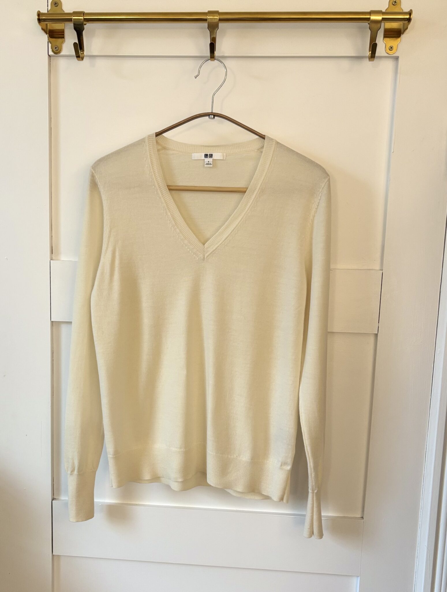 Featured image for Off-white V-neck jumper