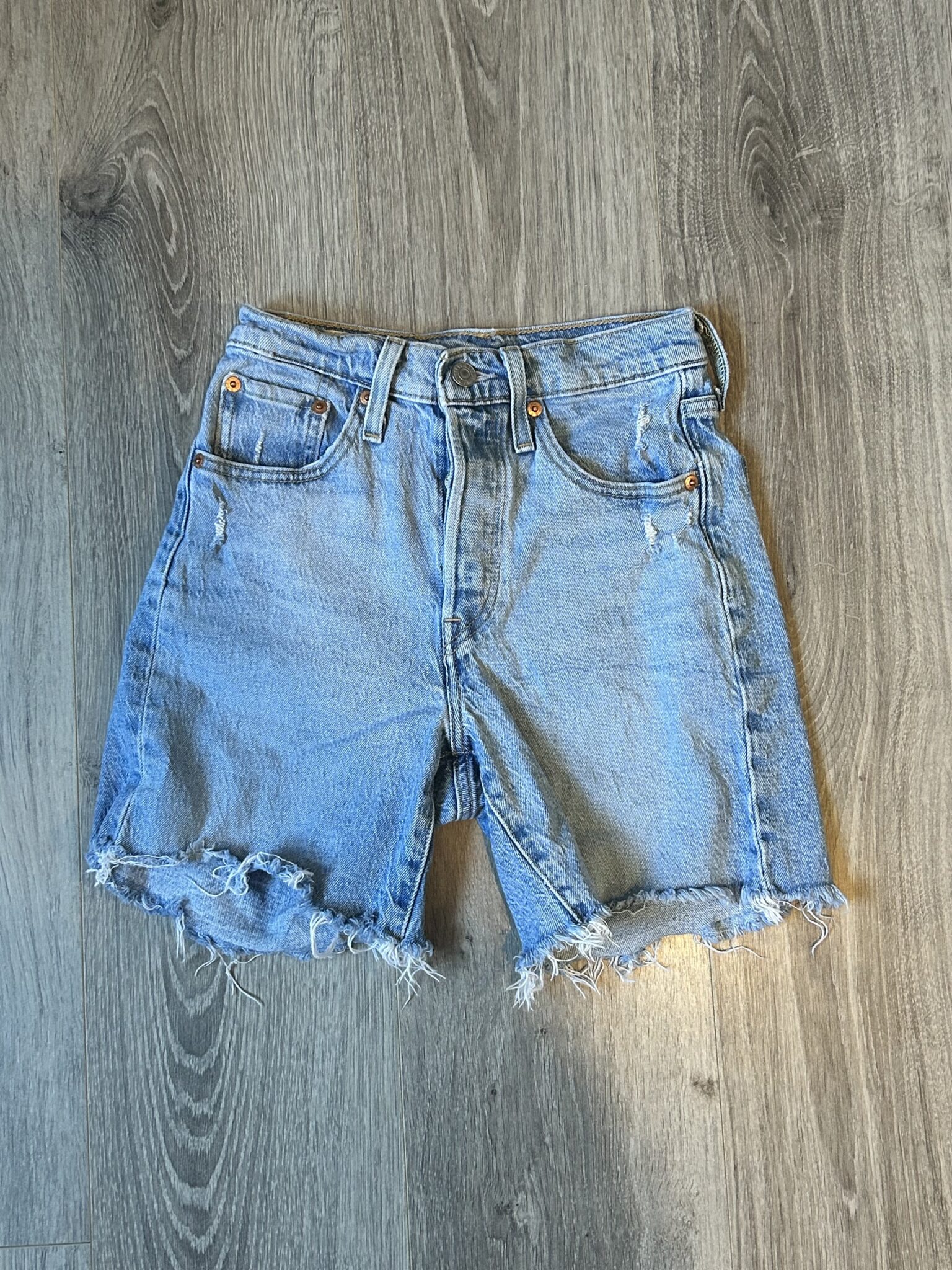 Featured image for Short en jeans 501 cuisse Levi’s