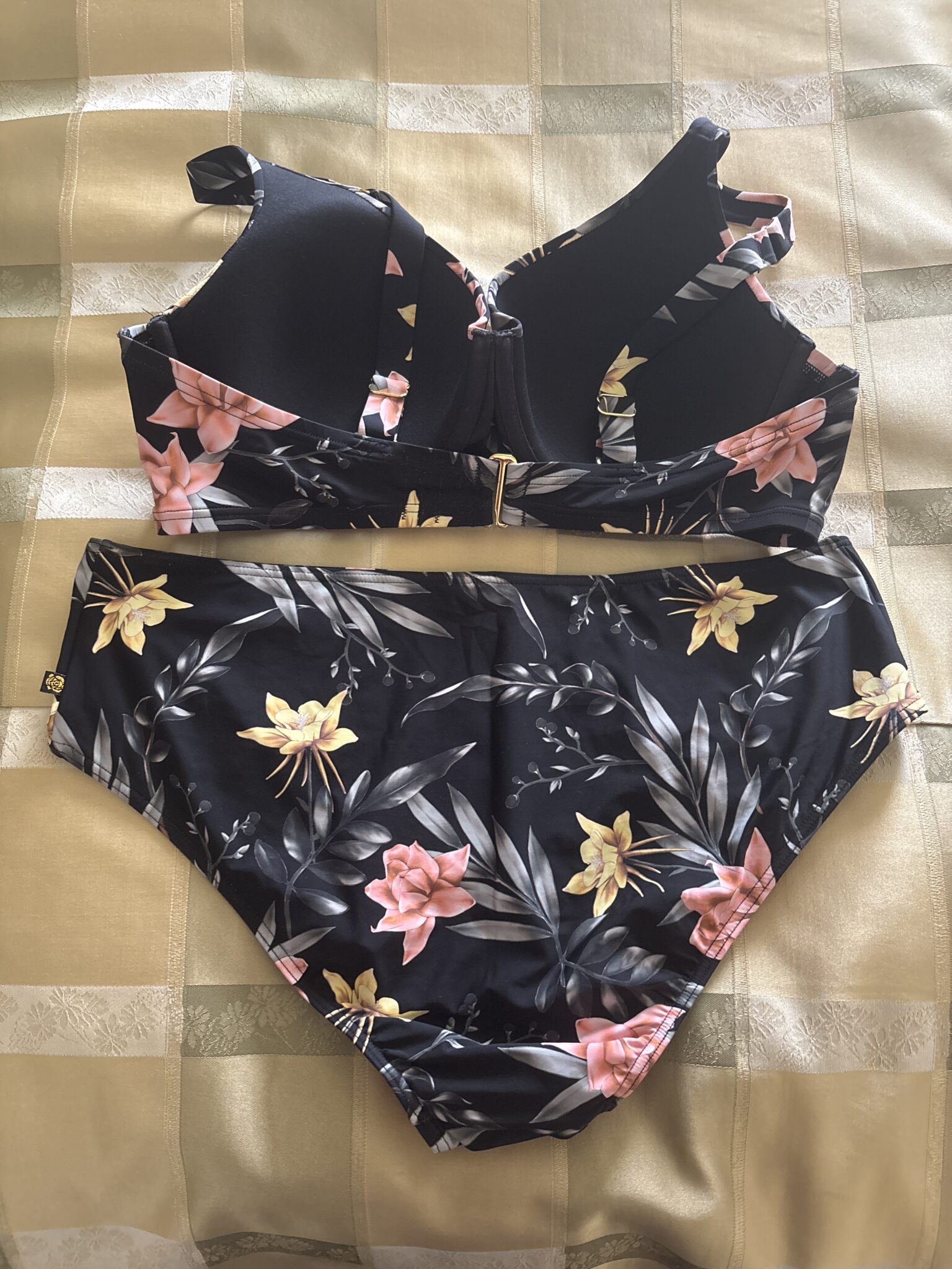 Image for 2-piece swimming costume
