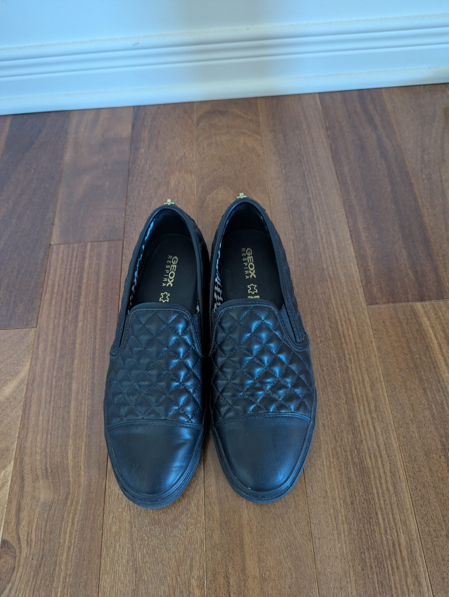 Featured image for Chaussures Geox pour femme, grandeur 8