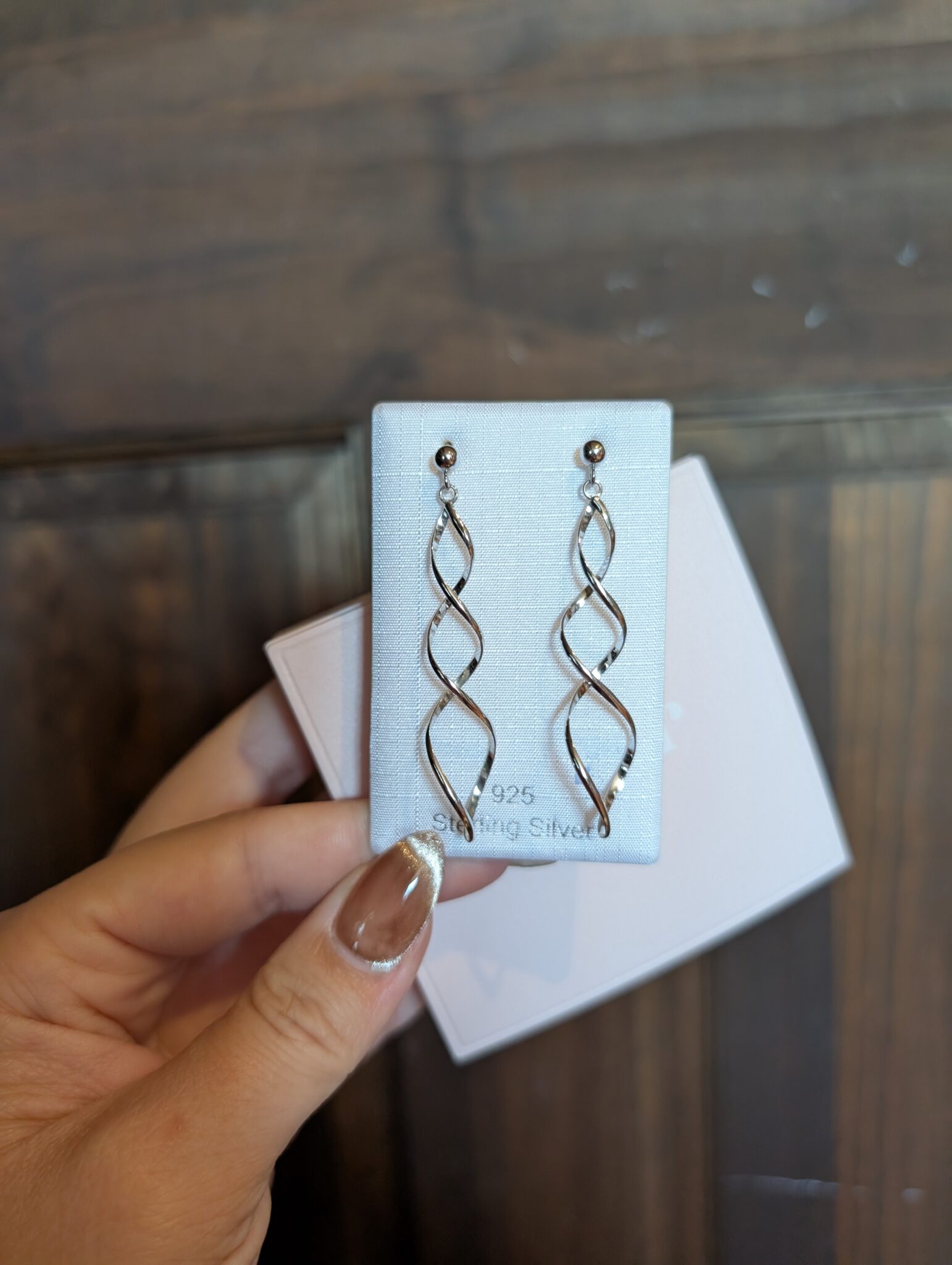Featured image for Trendy earrings