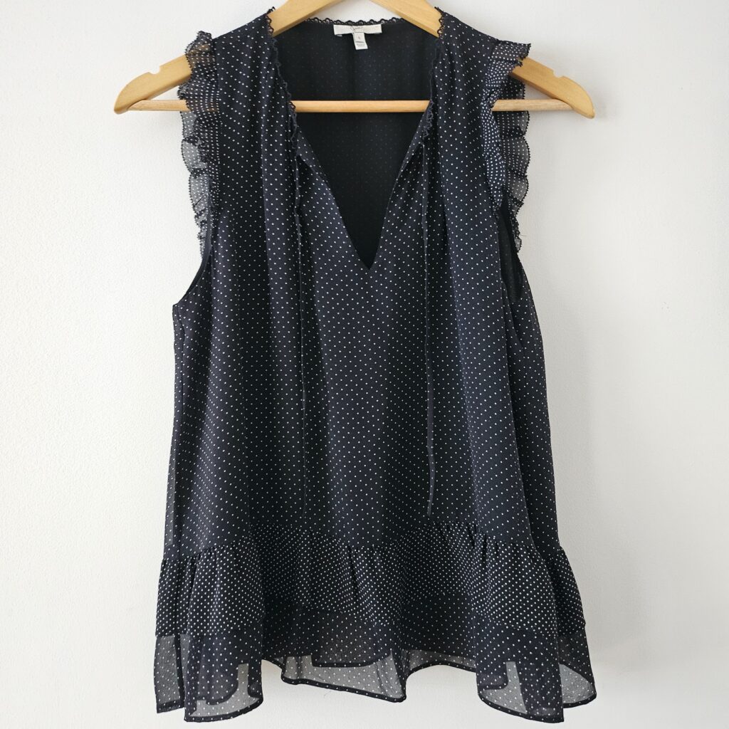 Featured image for Blouse sans manches en soie