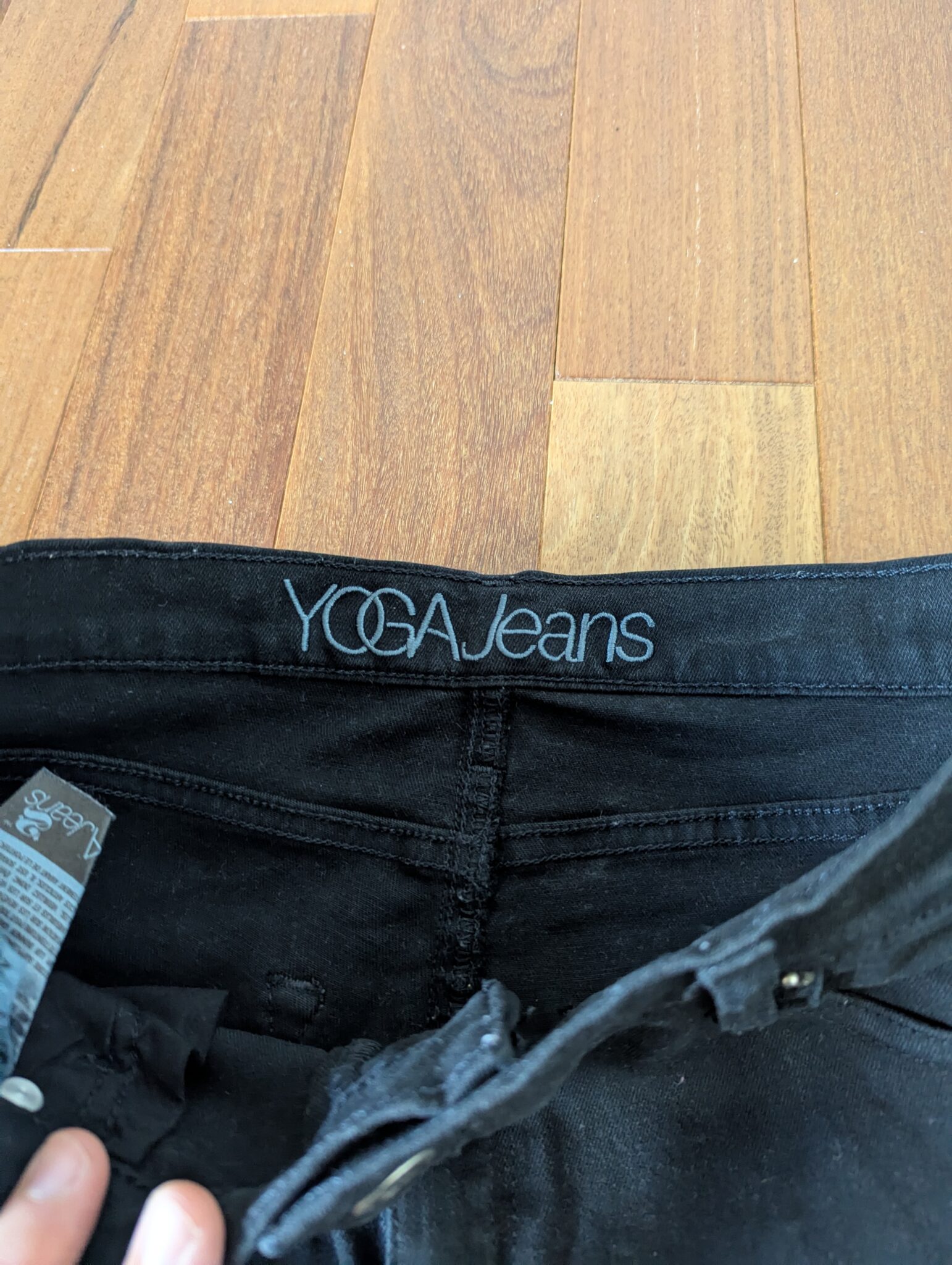 Image for Yoga jeans noirs, grandeur 28