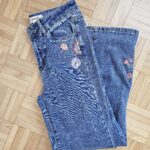 Featured thumbnail for Jeans charlie B