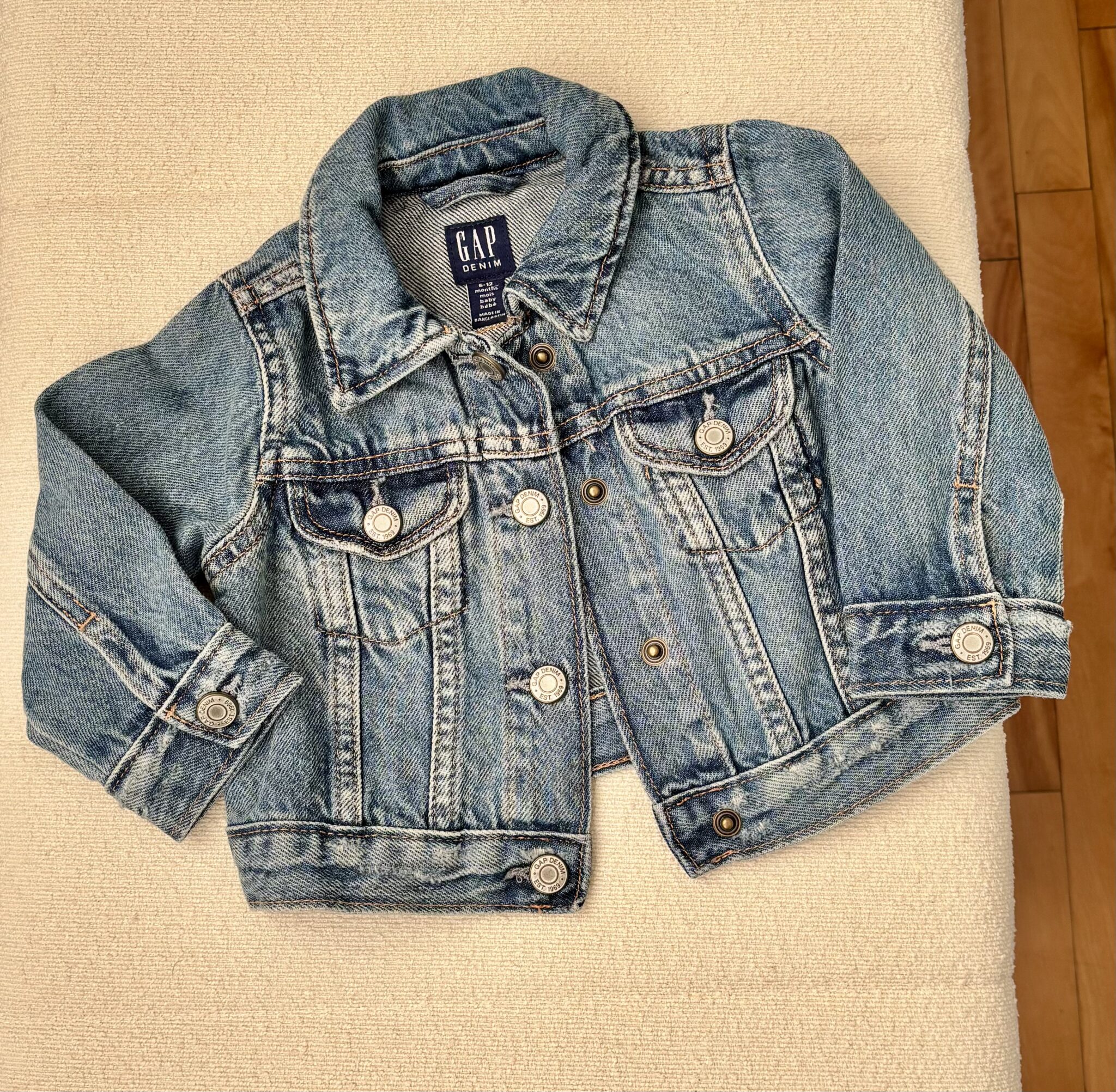 Featured image for Veste en jean Gap baby