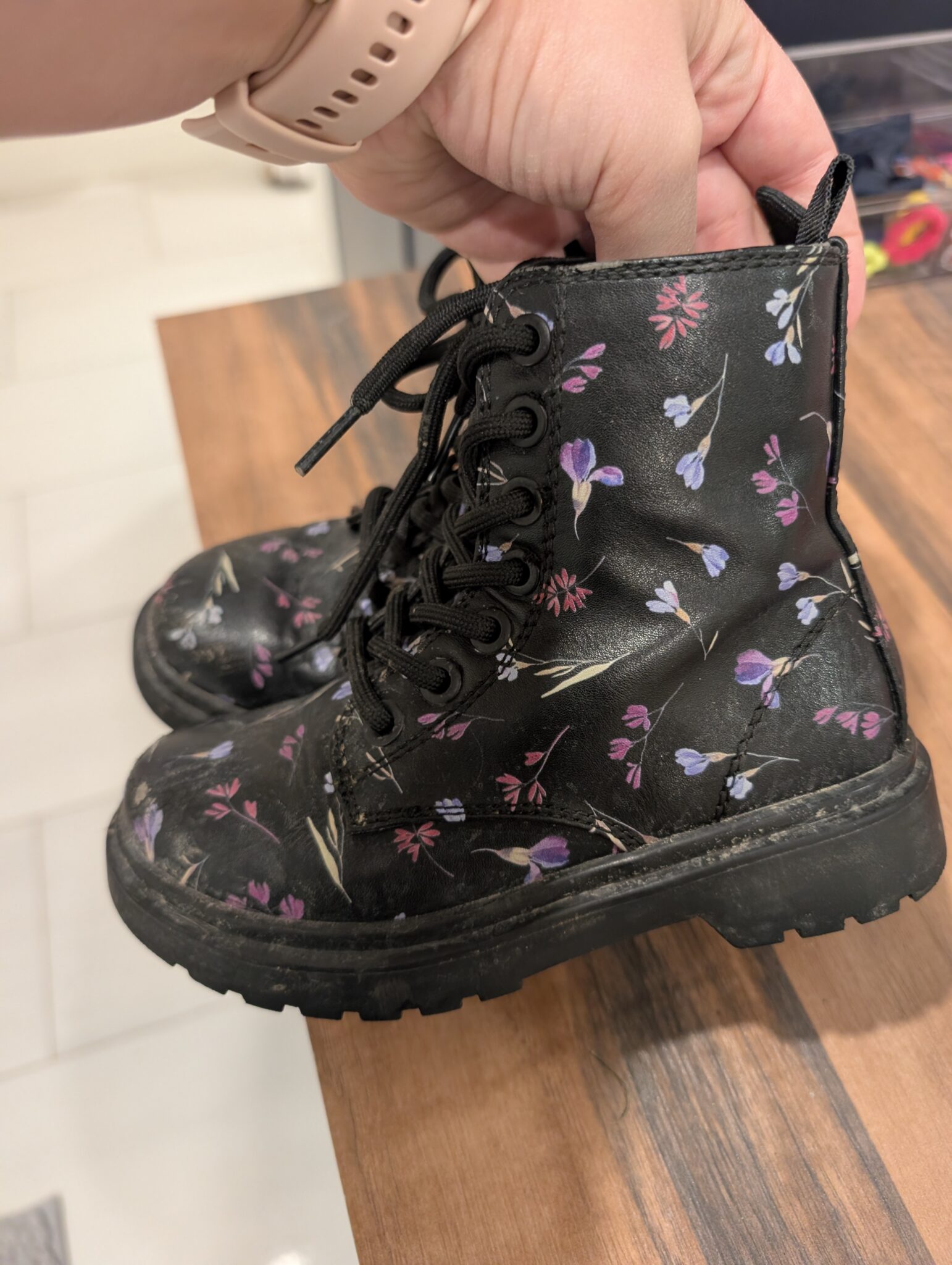 Image for Mid-season boots