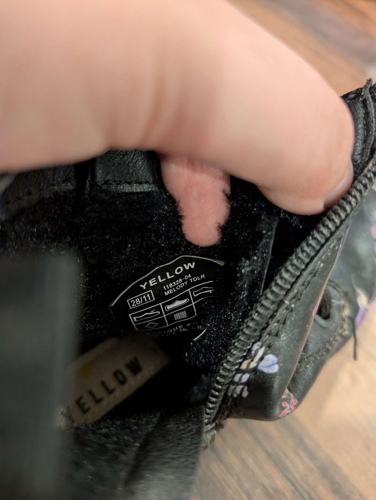 Image for Mid-season boots