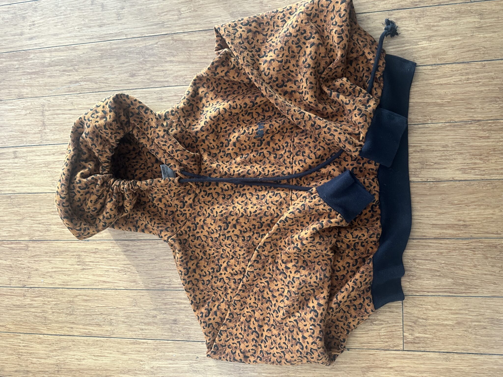 Featured image for Hoodie - Levis