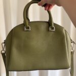 Thumbnail for Sac à mains Michael Kors vert olive