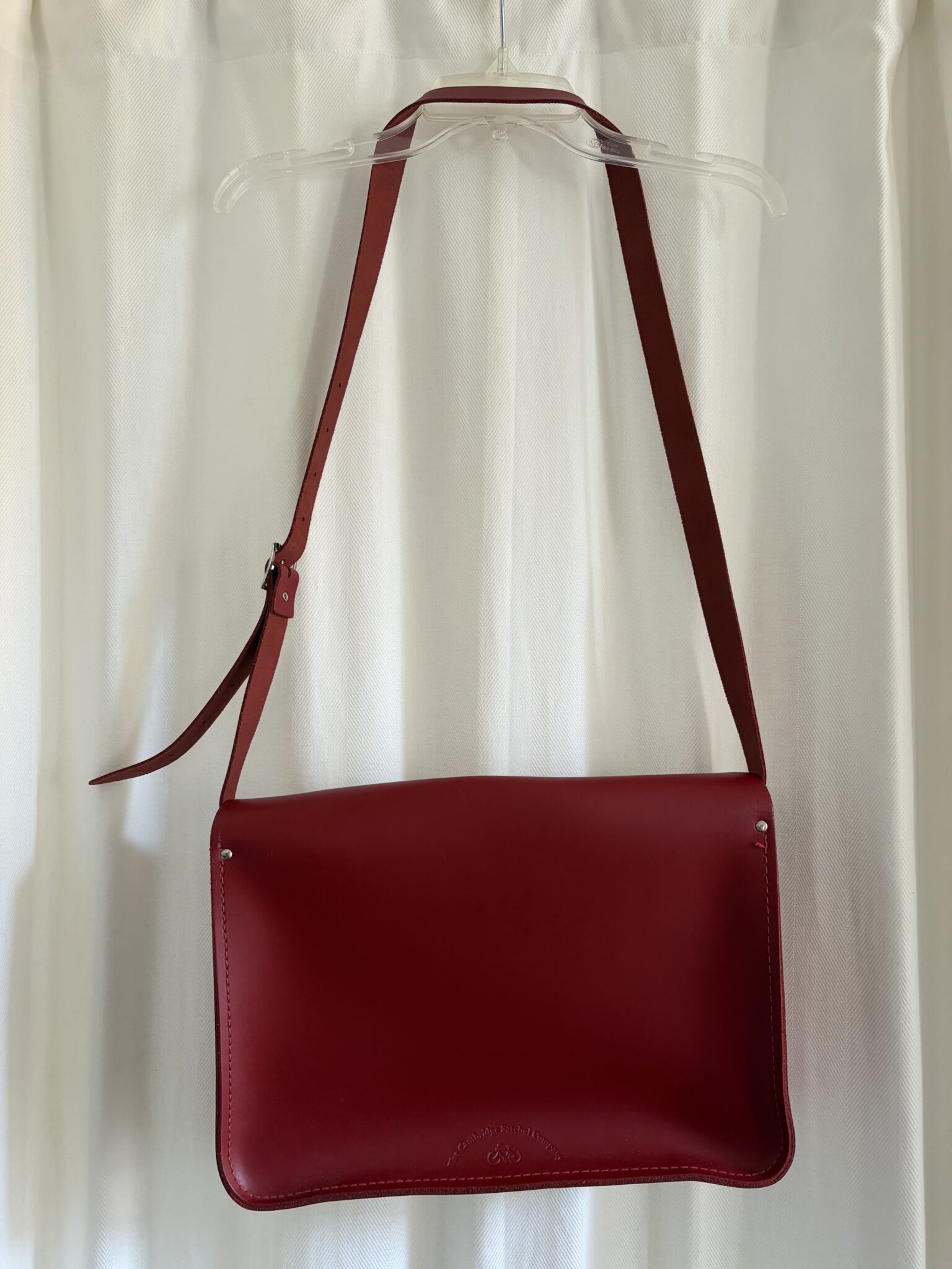 Image for Satchel rouge en cuir