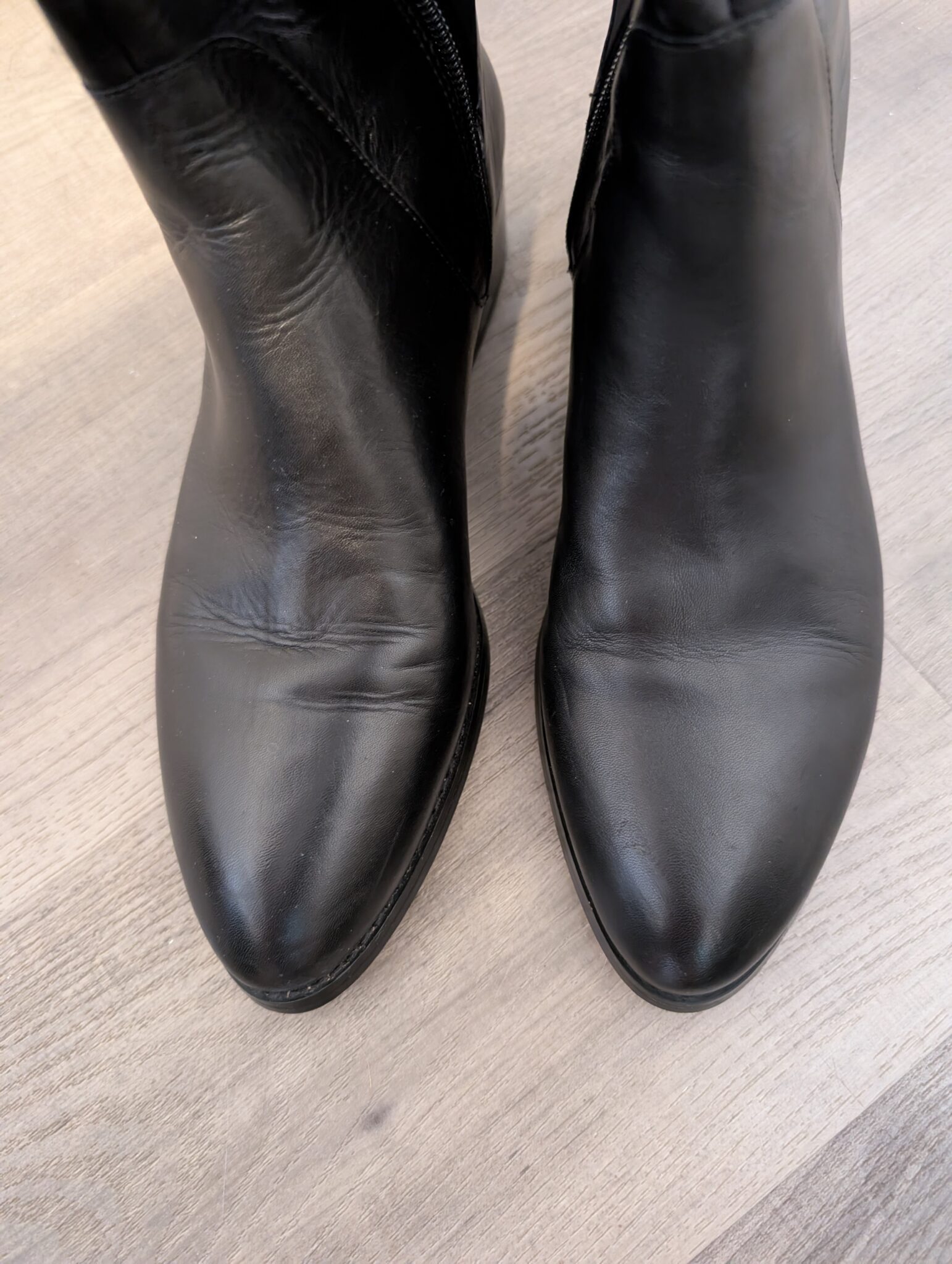 Image for Donald J Pliner/Bottes en cuir Sz 9