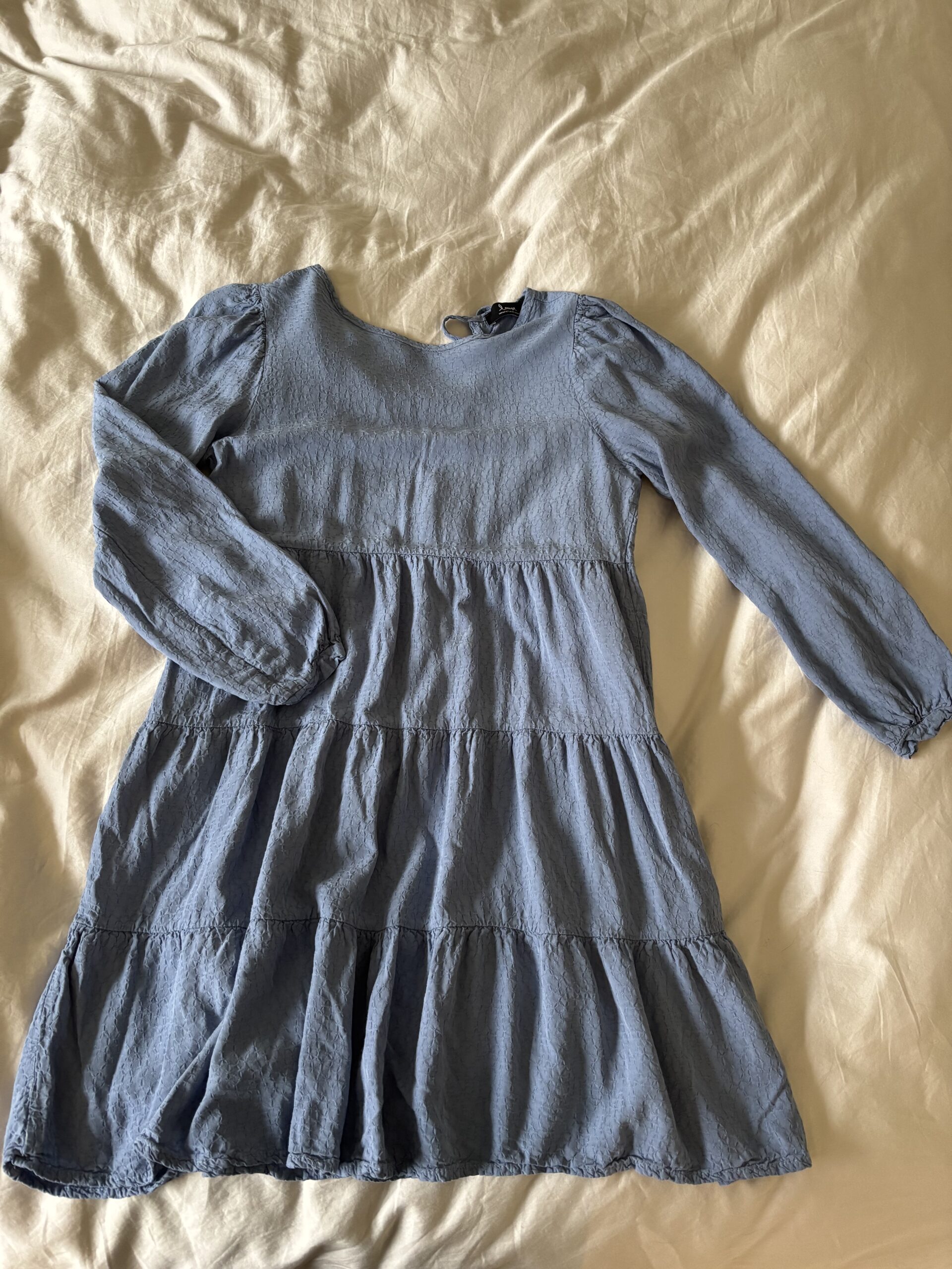 Jolie robe bleue Louve Design Louve Design seconde main