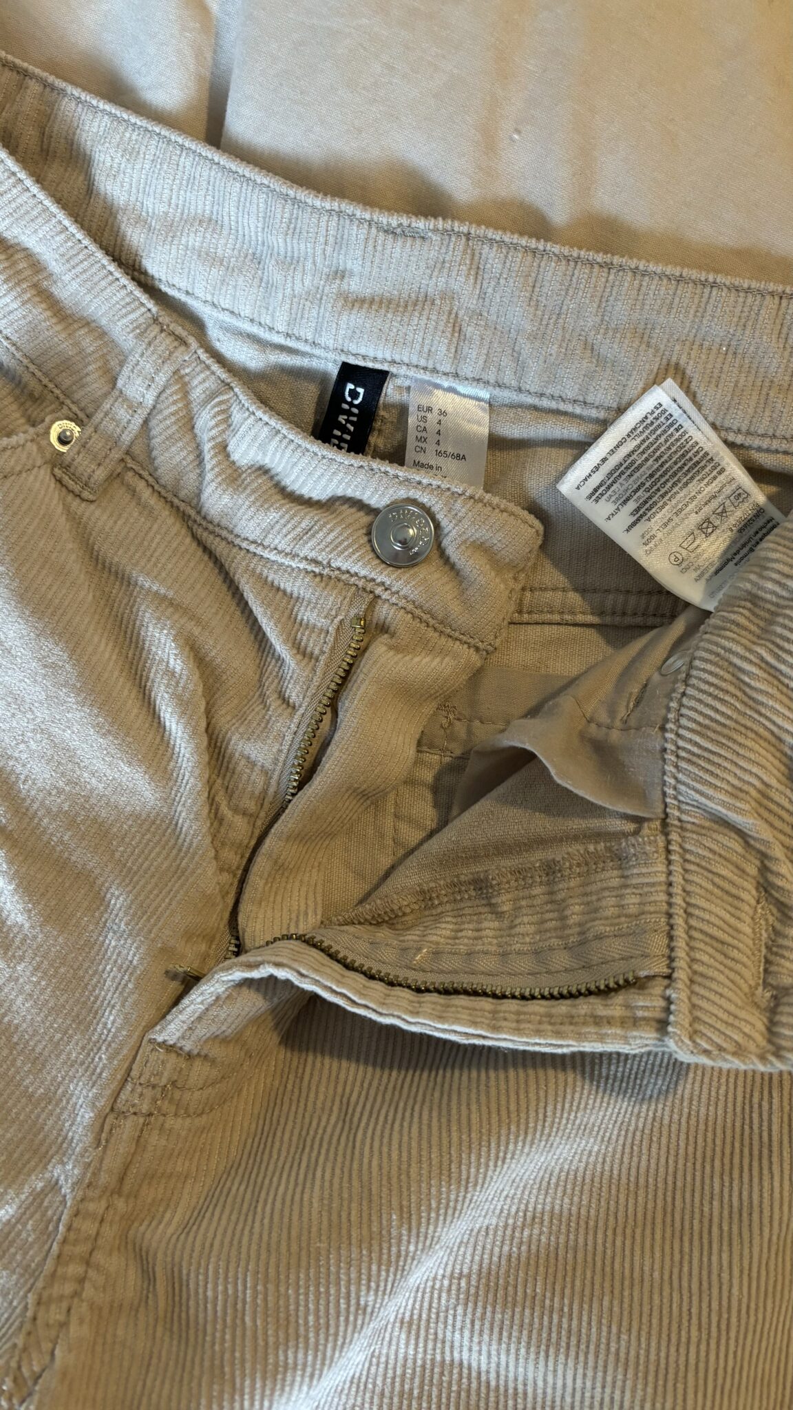 Image for Pantalon corduroy
