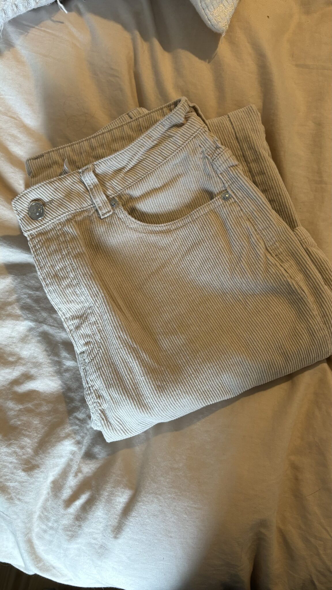 Image for Pantalon corduroy
