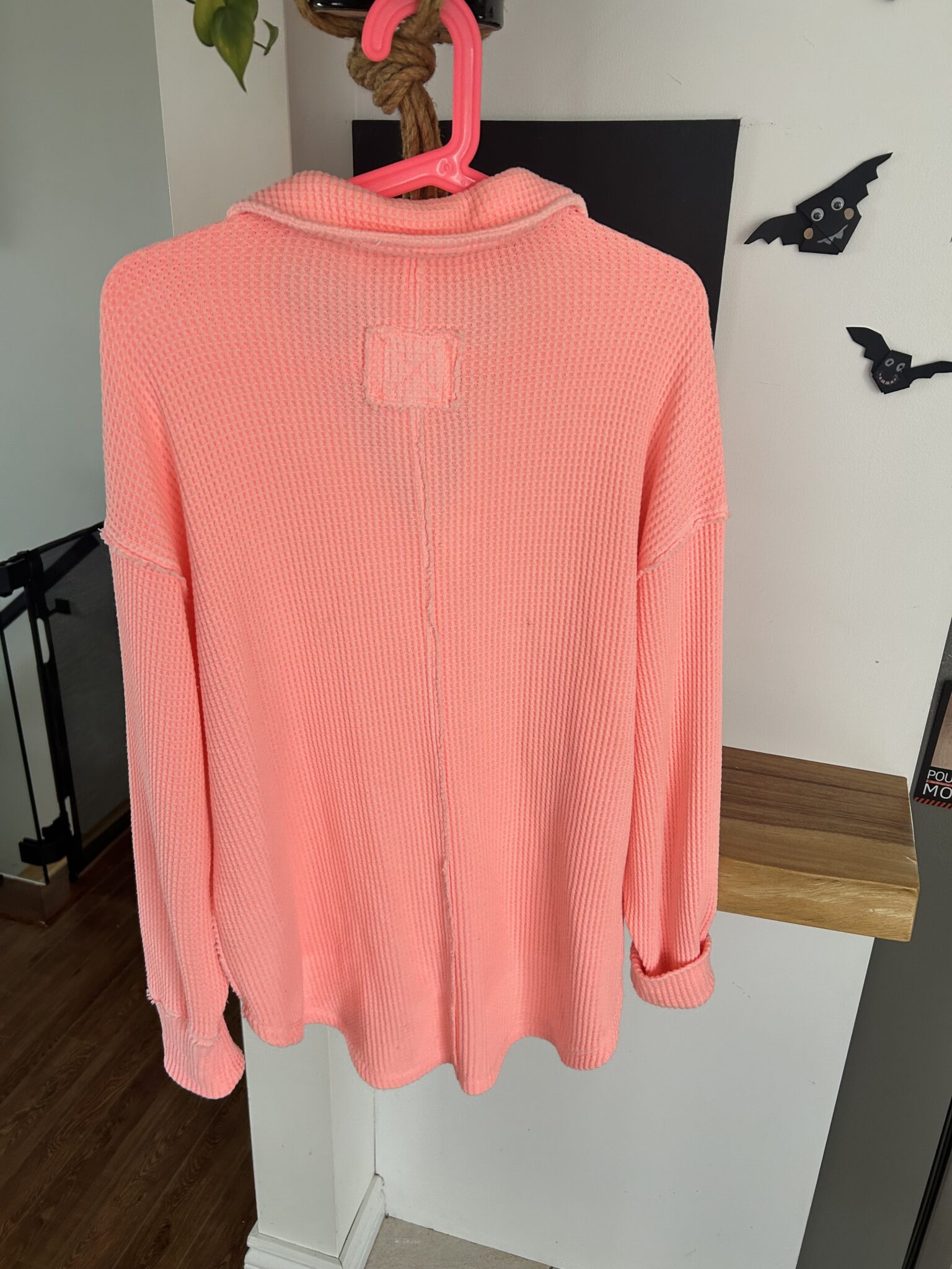 Image for Chandail rose gauffré