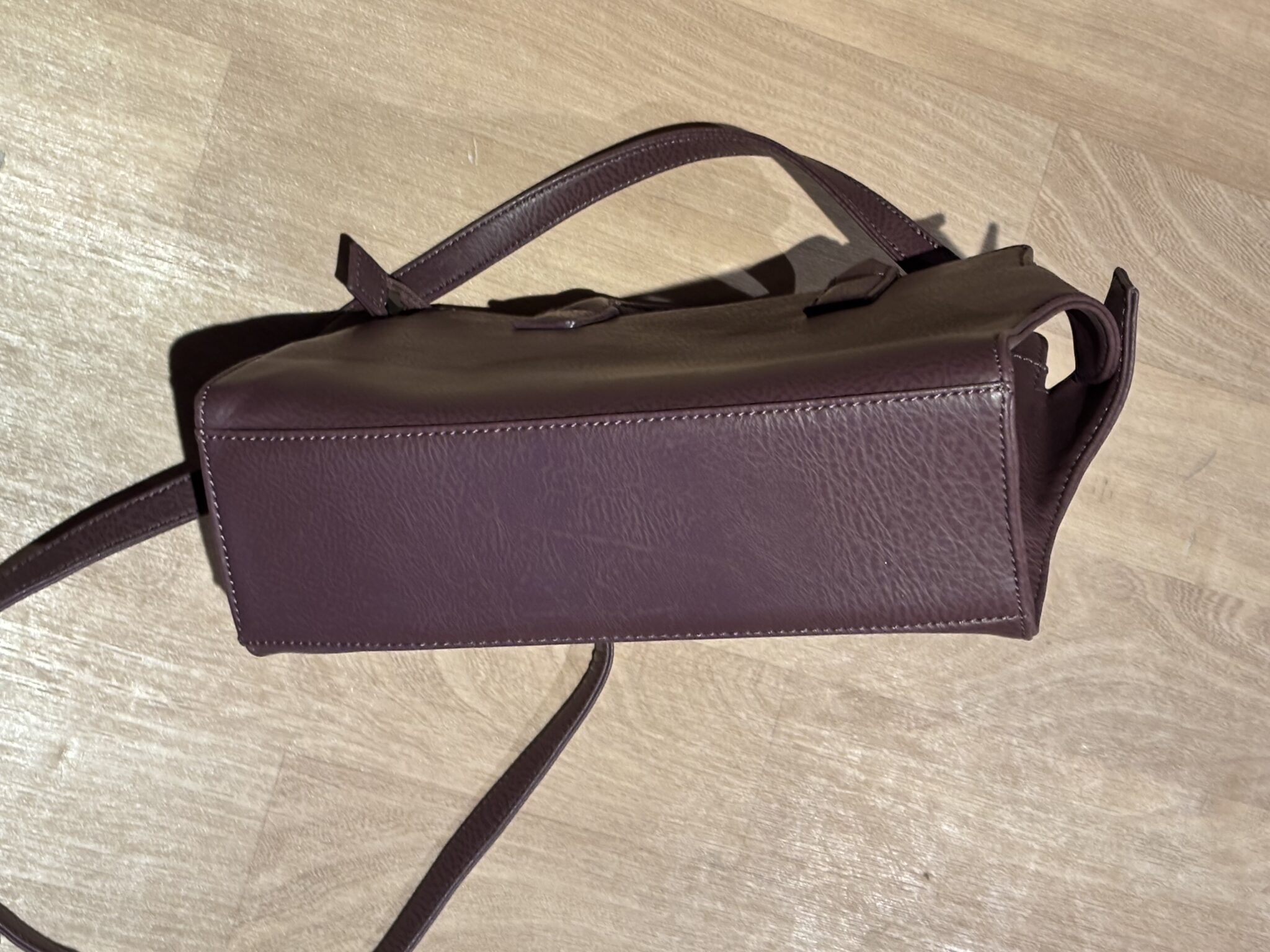 Image for Matt & Nat mauve handbag