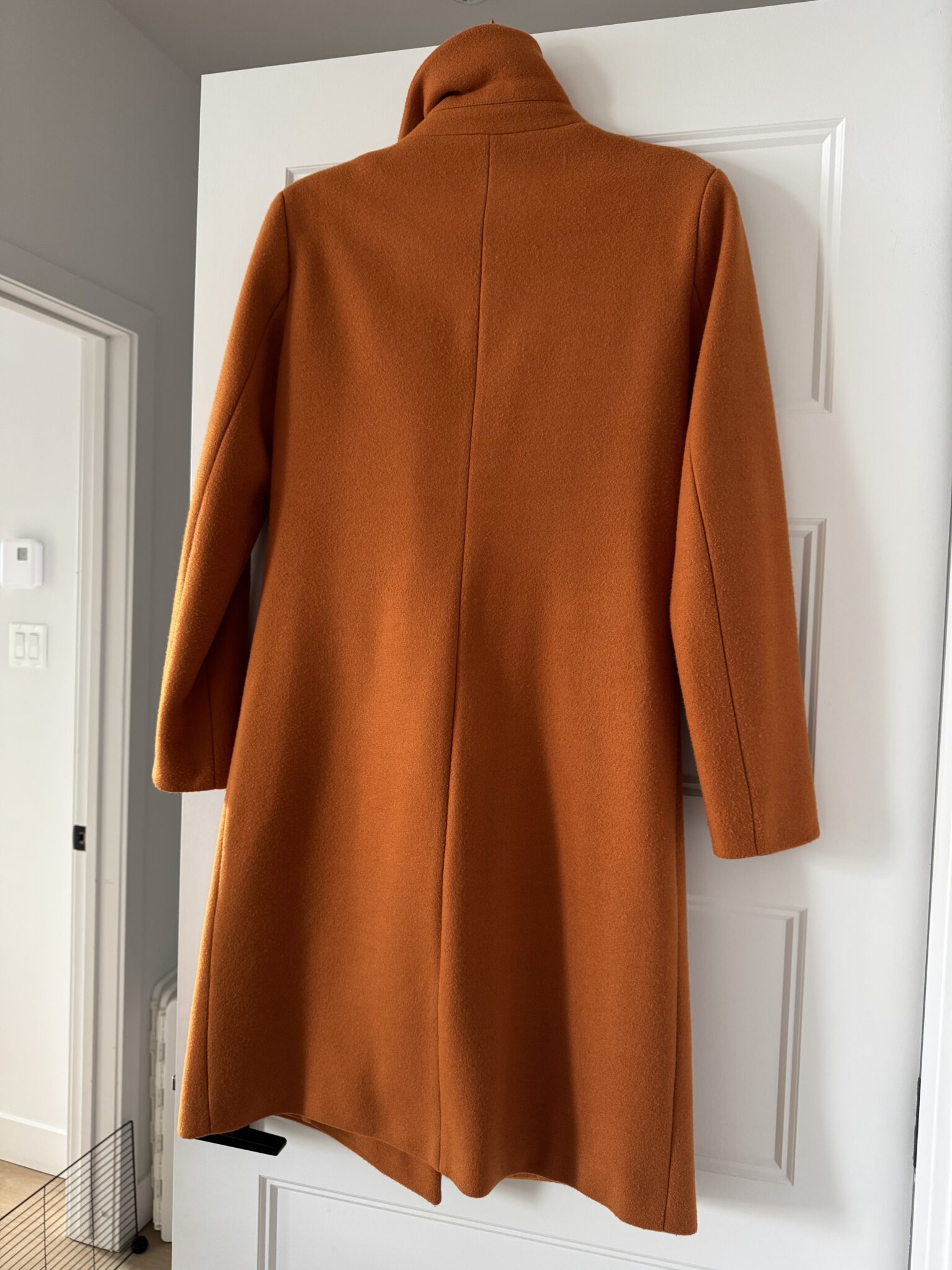 Image for Magnifique manteau mi-saison mélange de Laine. Fraîchement nettoyé à sec.