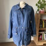 Featured thumbnail for Manteau-veste vintage en denim