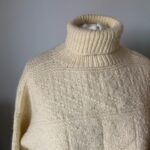 Thumbnail for Tricot fait à la main par Armande