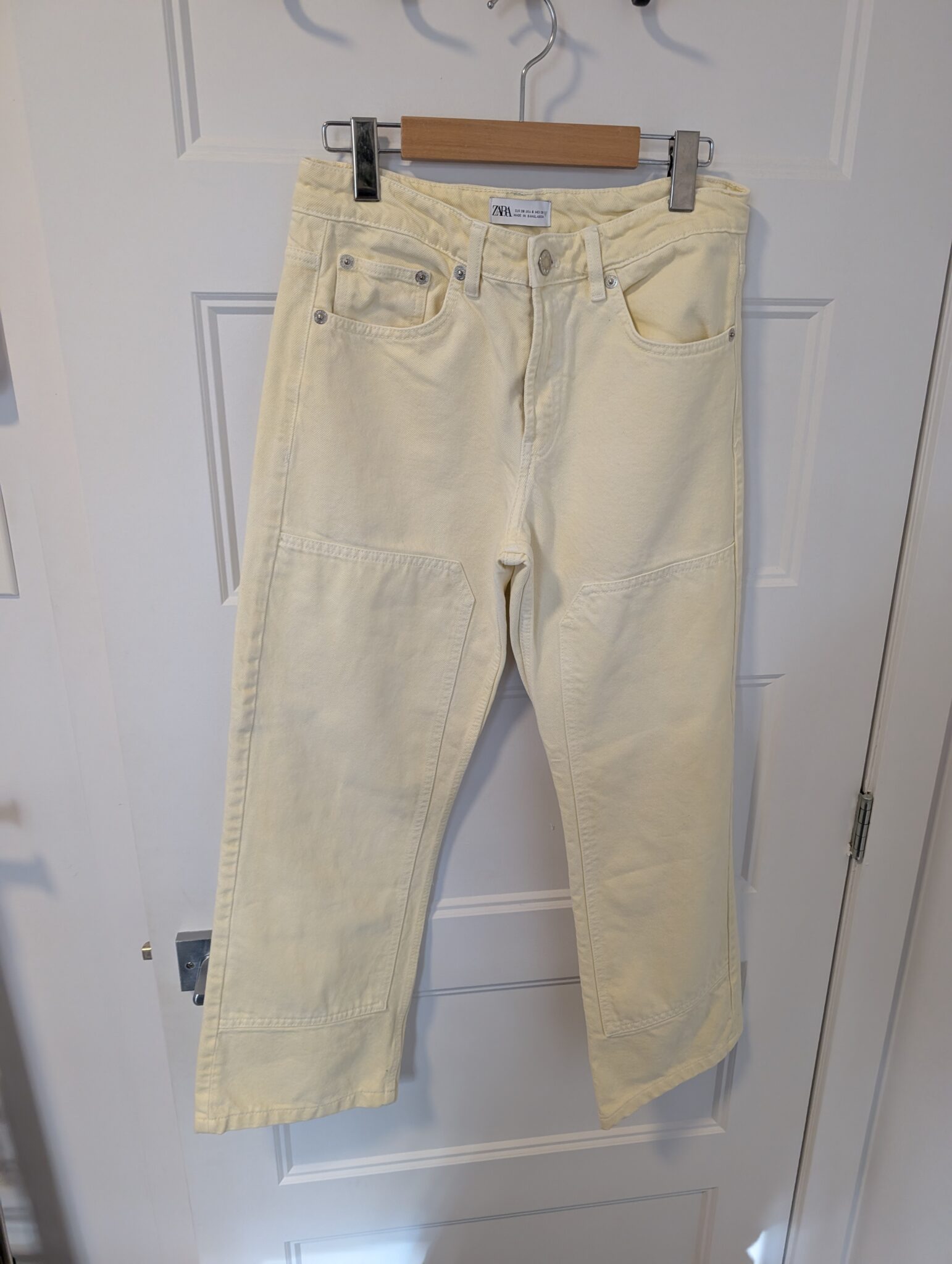 Featured image for Zara/Jeans jaune beurre Sz 6