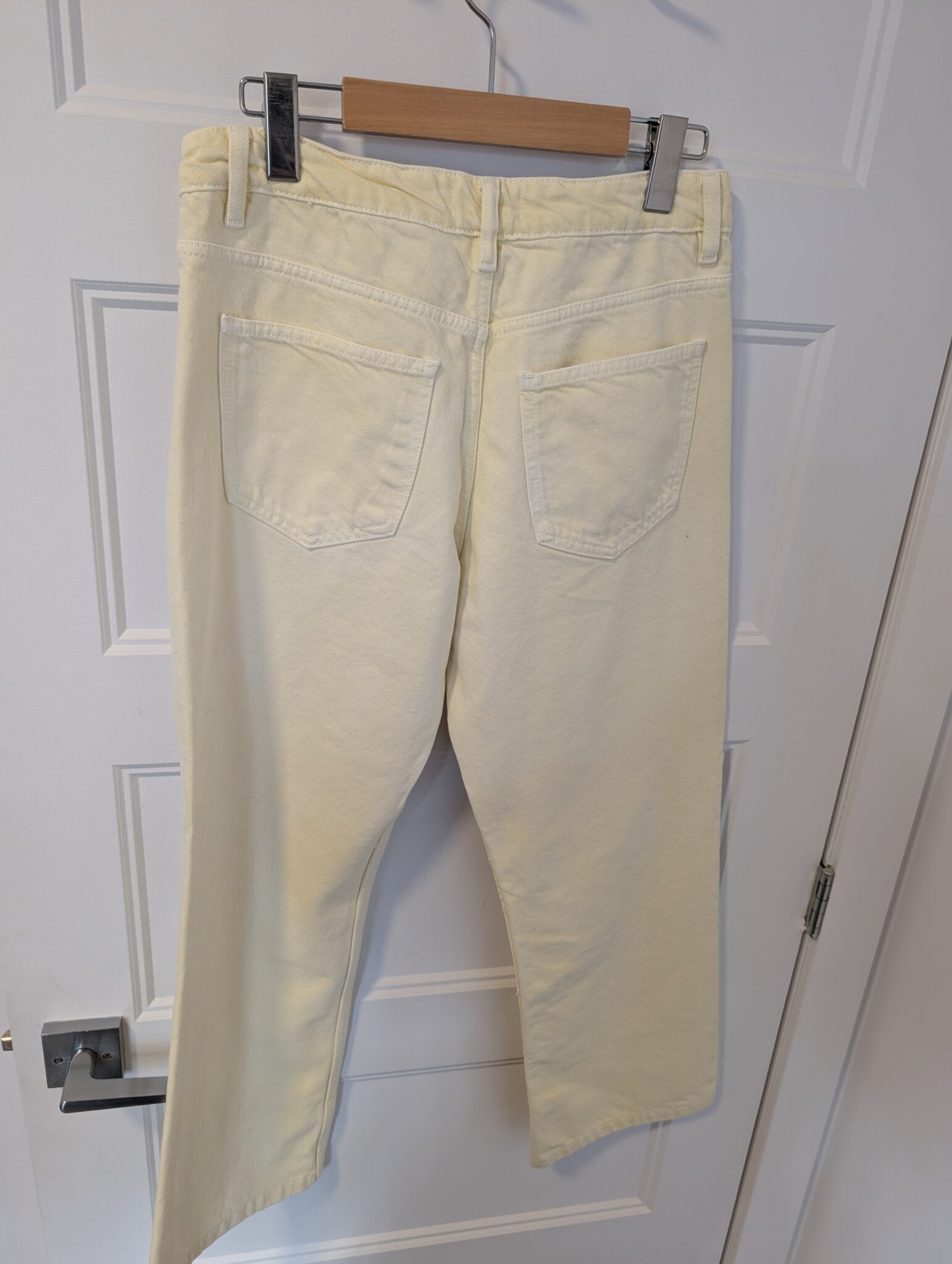 Image for Zara/Jeans jaune beurre Sz 6