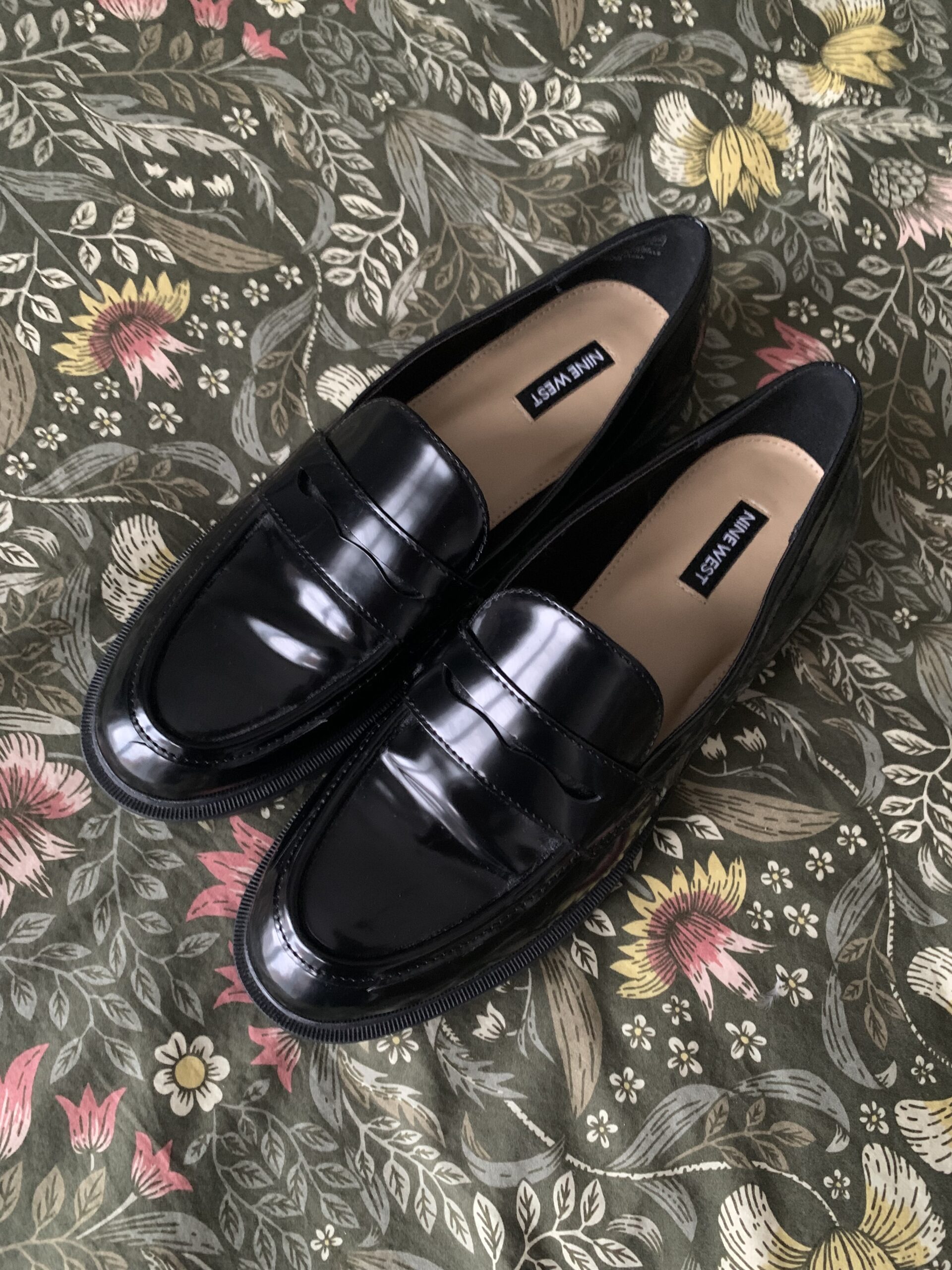 Flâneurs en cuir verni Nine West seconde main