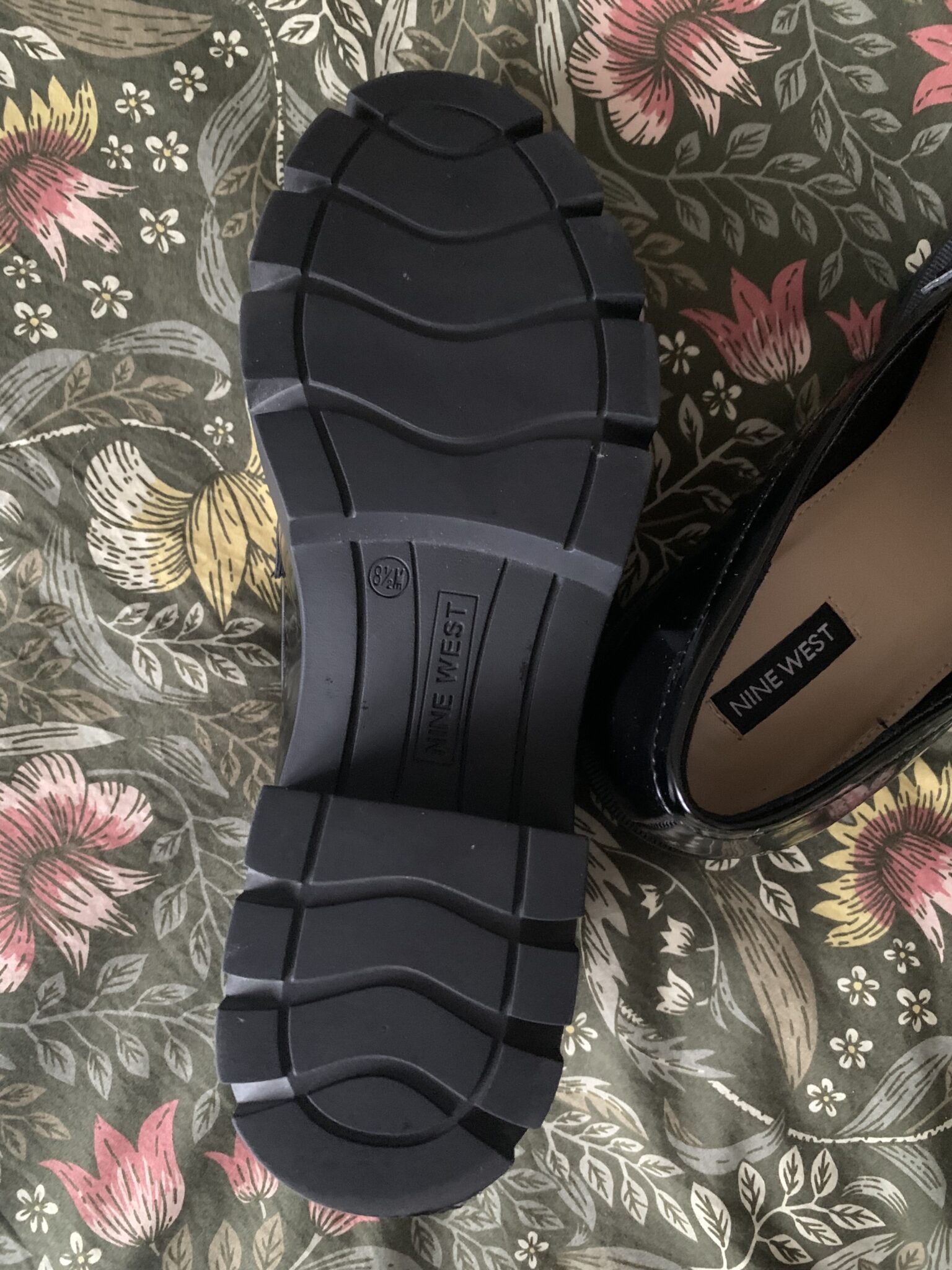 Image for Flâneurs en cuir verni