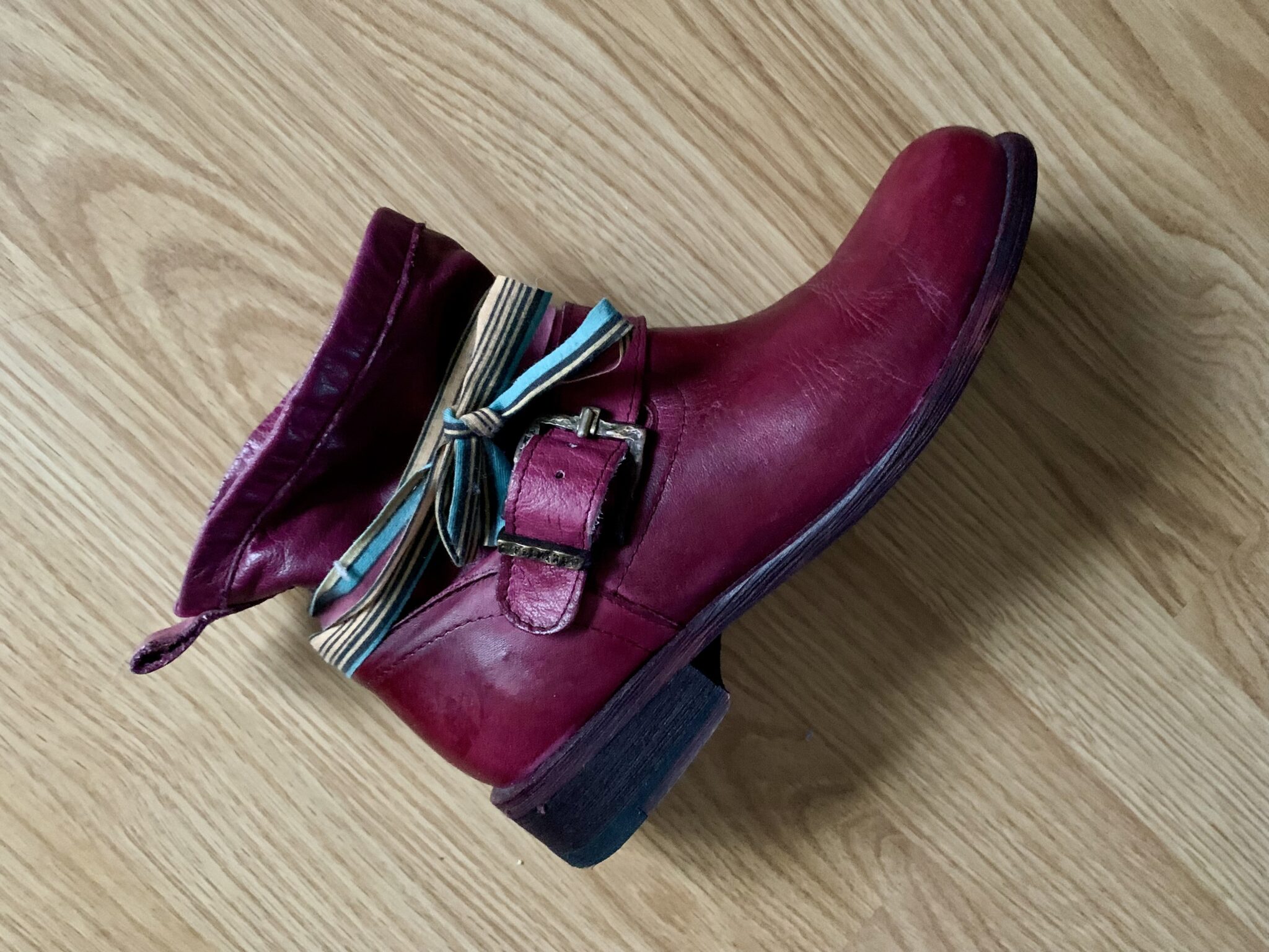 Image for Botillons couleur raisin