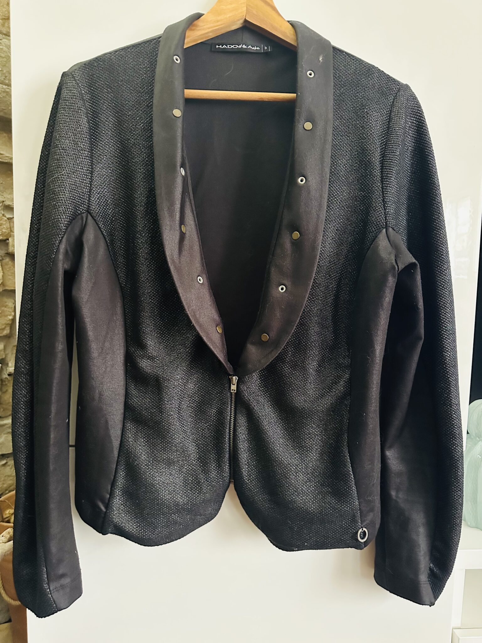 Featured image for Mado jacket