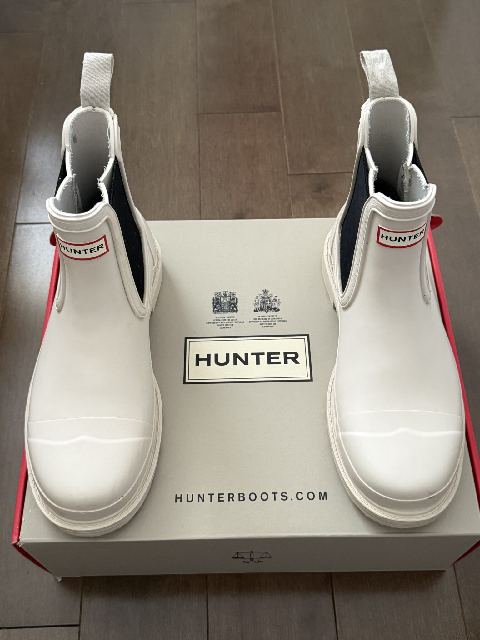 Featured image for Hunter Chelsea Boot Commando + semelle en rason