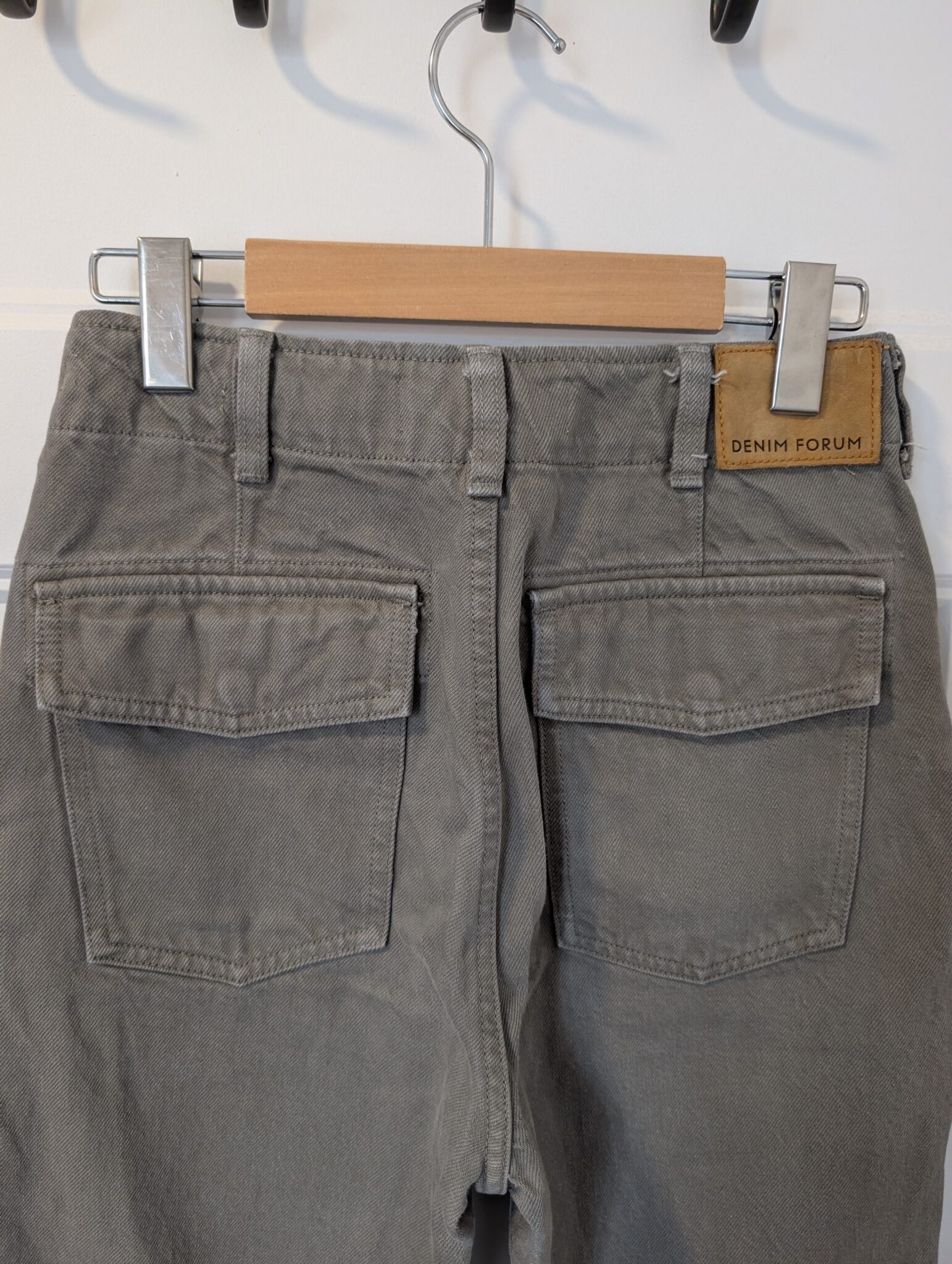 Image for Aritzia/Denim Forum The Joni High rise Loose 29L sz 23