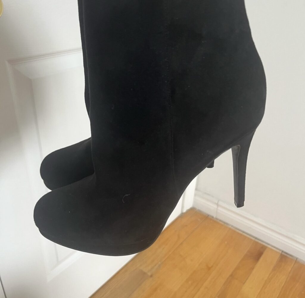 Image for Boots in dain le château