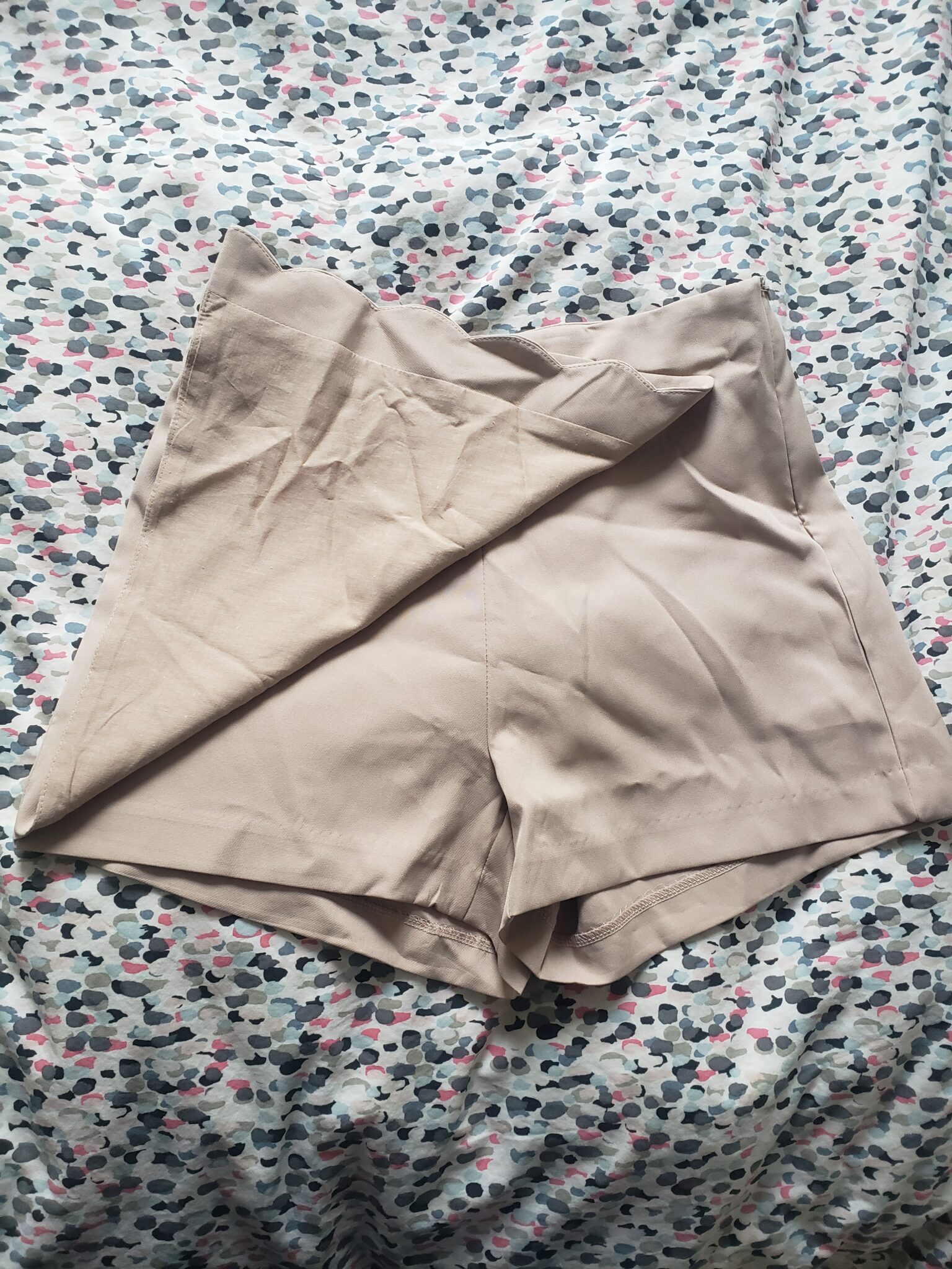 Image for Beige short skirt