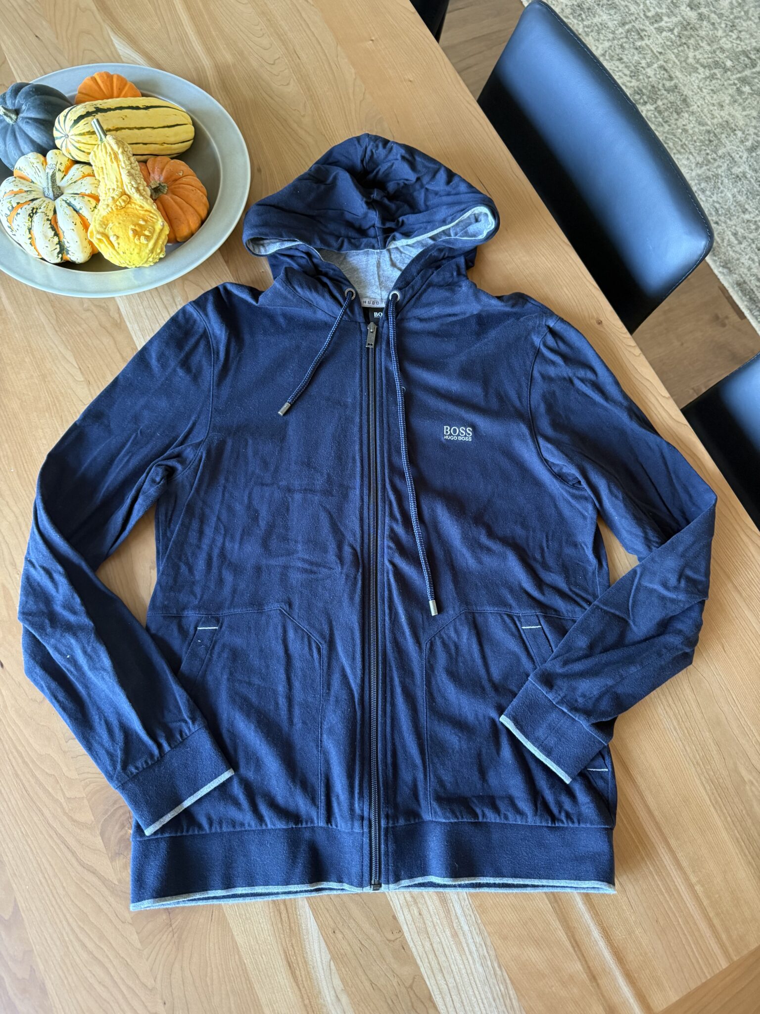 Featured image for Veste bleu marine