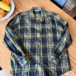 Featured thumbnail for Chemise verte et jaune