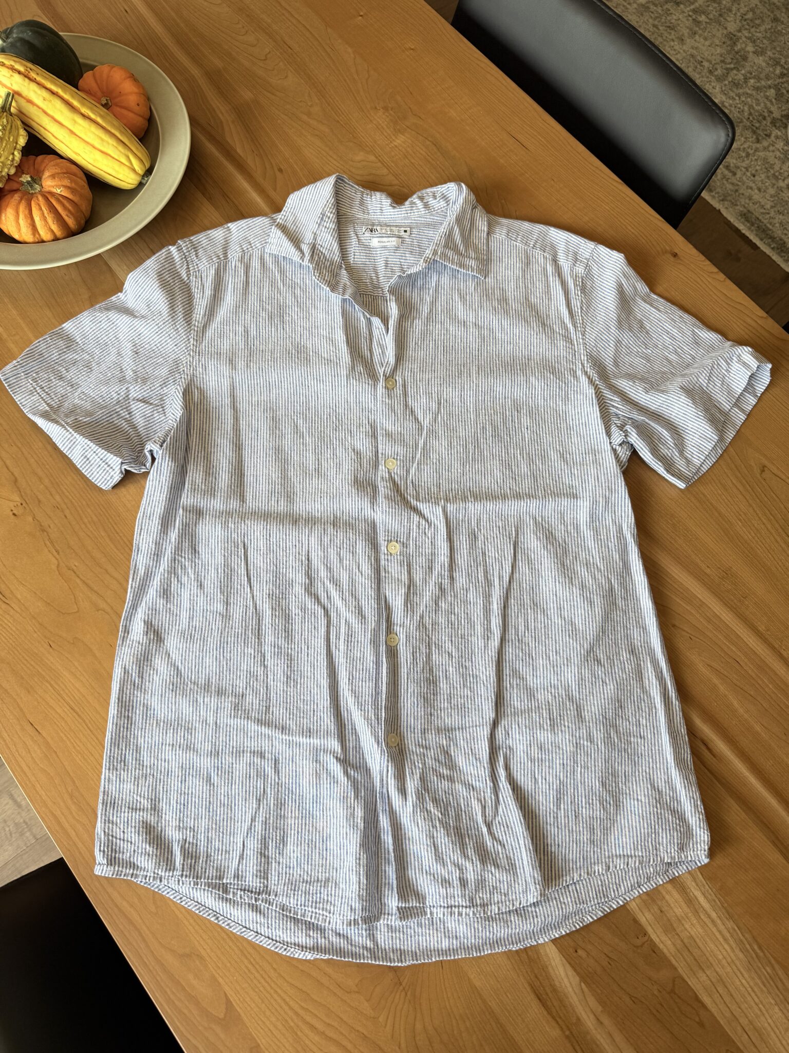 Featured image for Chemise à manches courtes ligné blanc et bleu