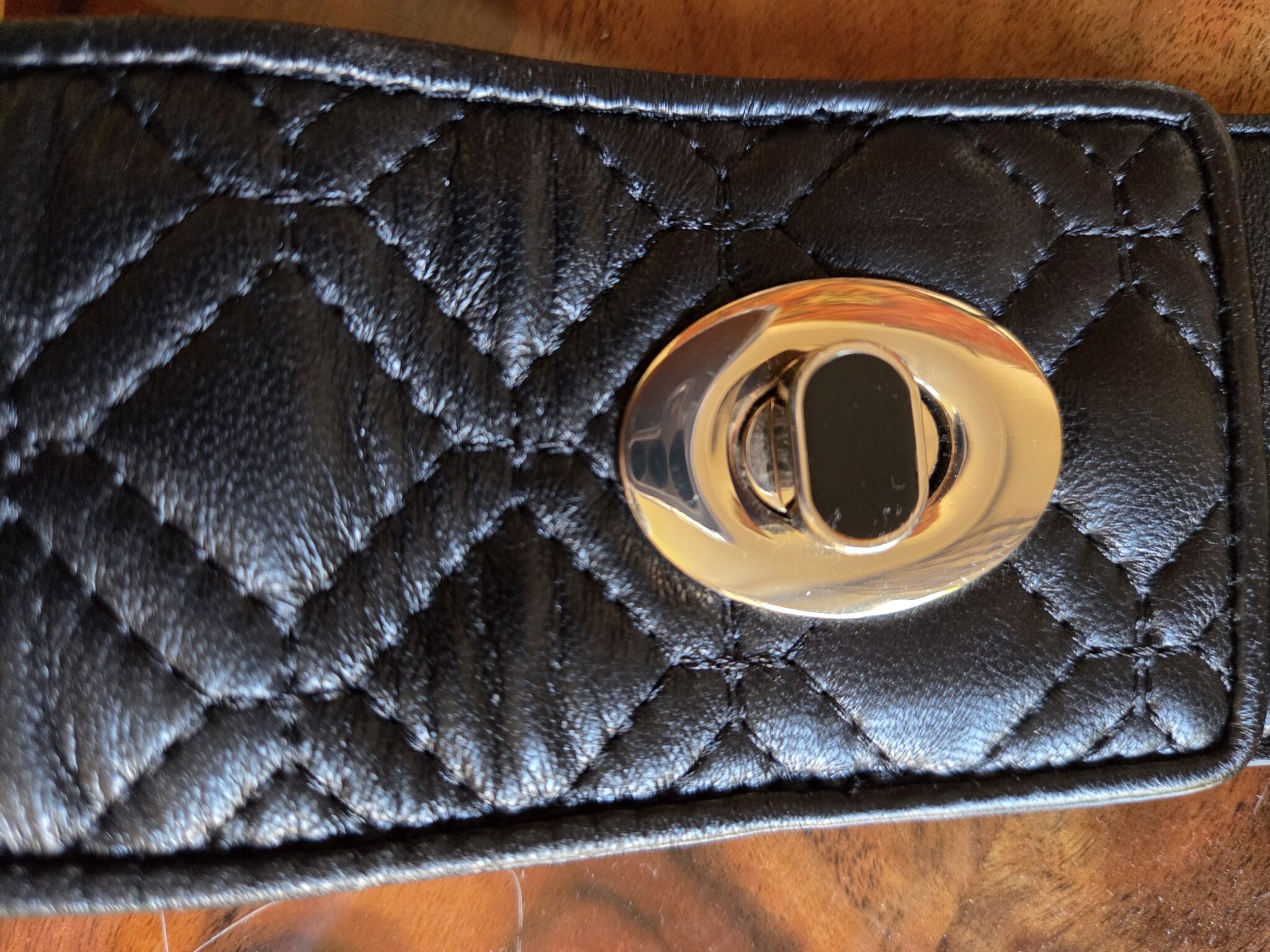 Image for Marciano-Ceinture en cuir noir matelassée