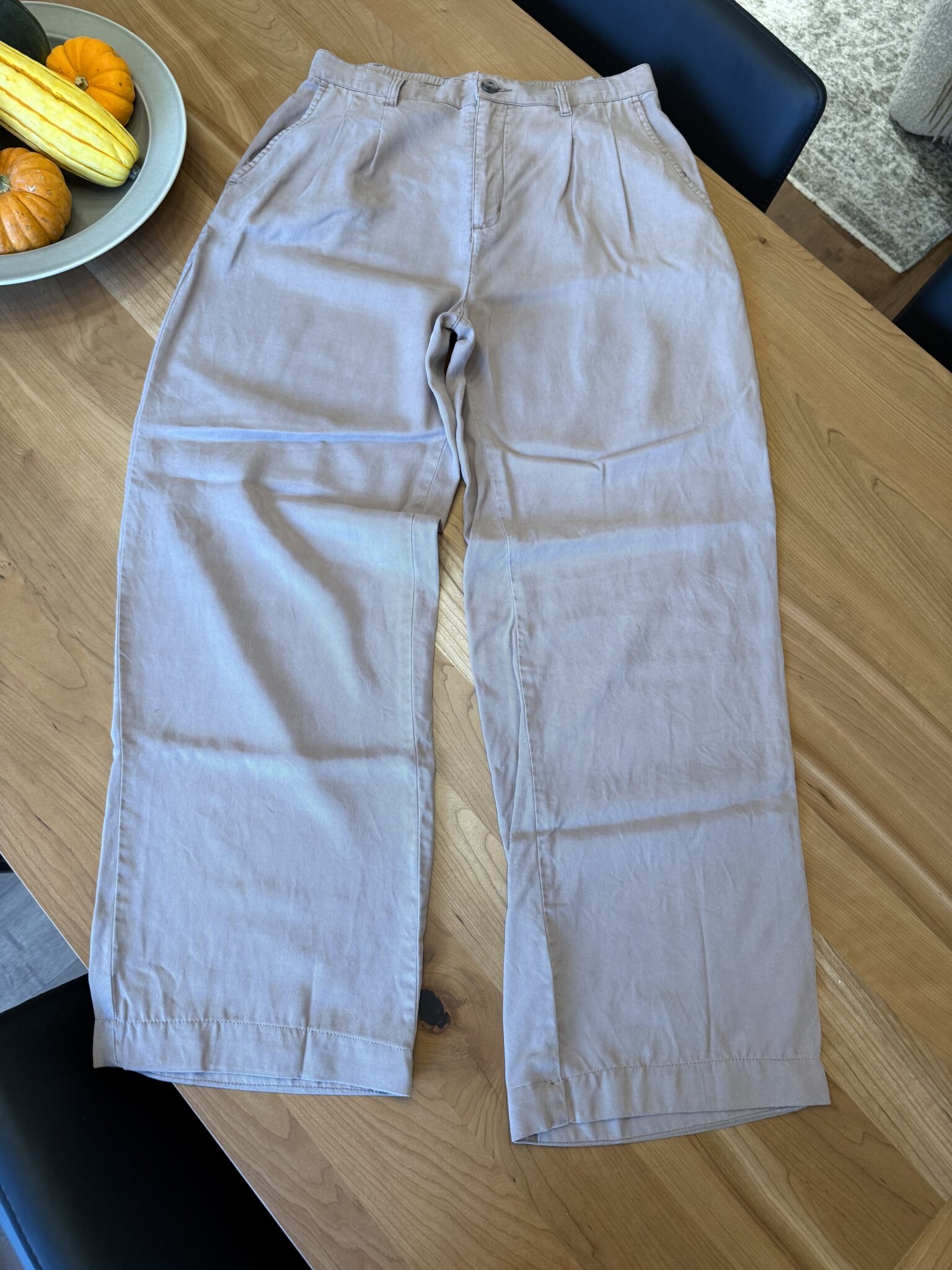 Featured image for Pantalon beige rosé