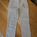 Featured thumbnail for Pantalon ligné bleu marine et blanc