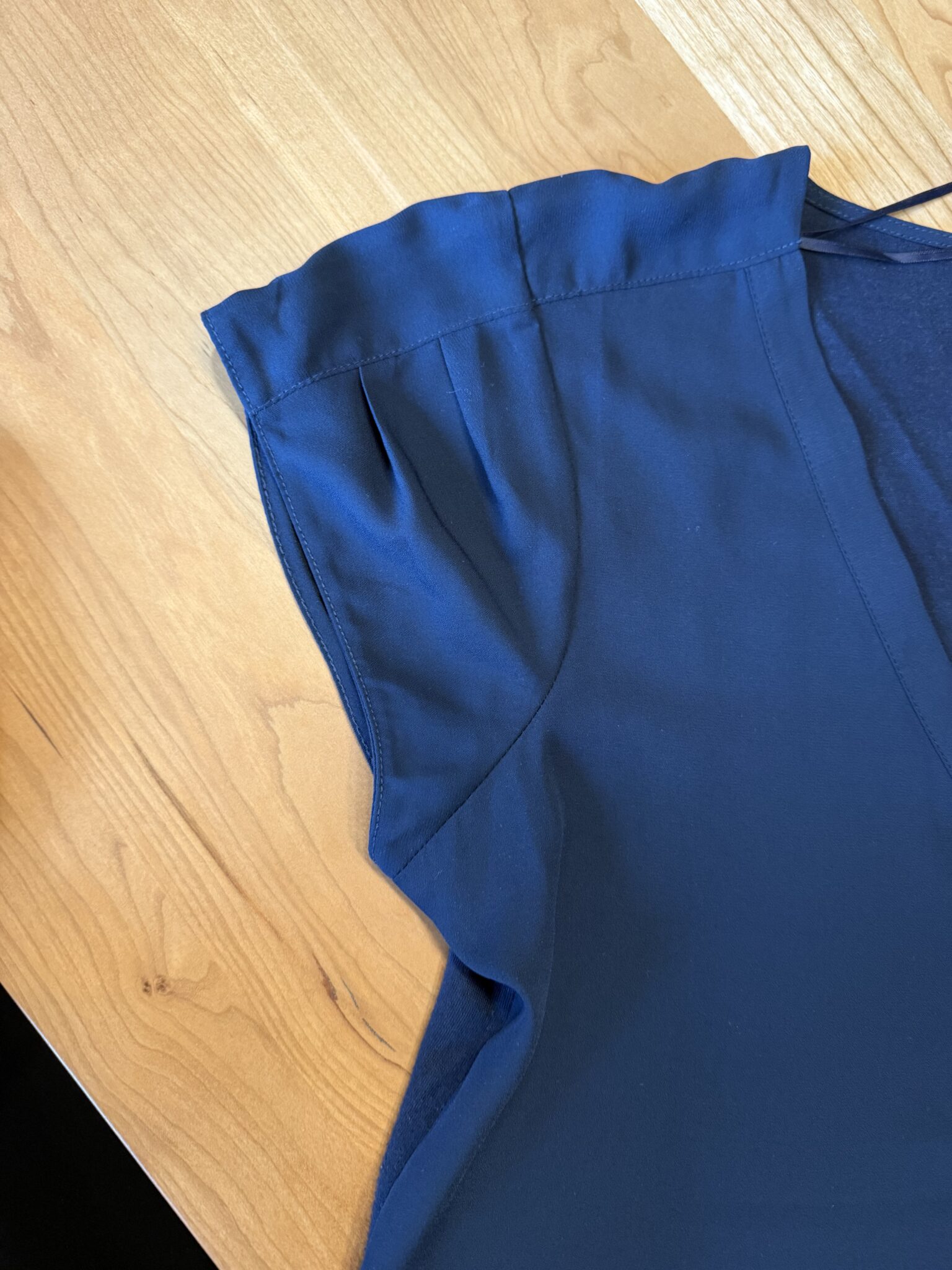 Image for Chandail bleu marine