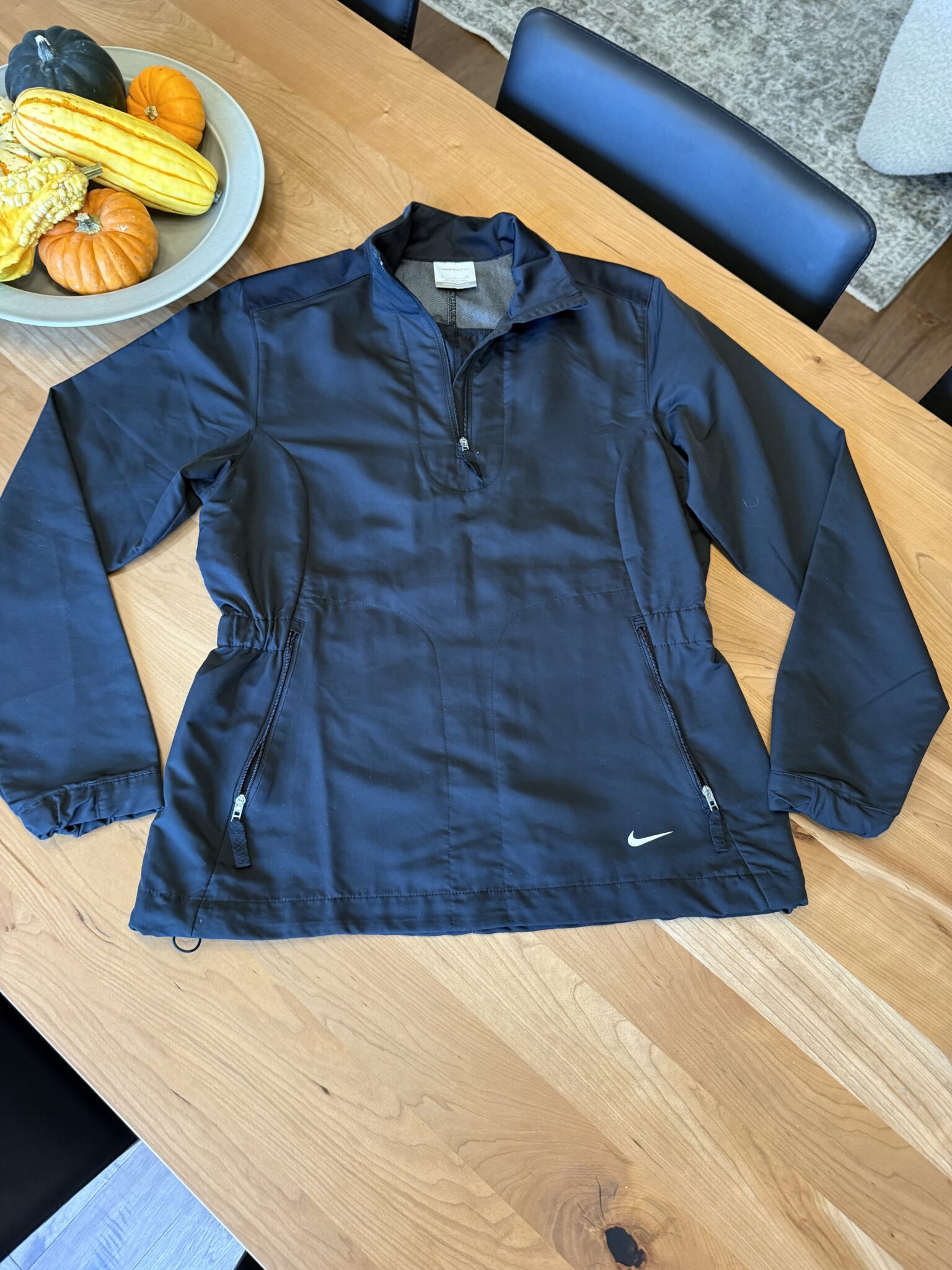 Featured image for Haut de sport demi zip Nike