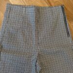 Thumbnail for Pantalon style legging à carreaux