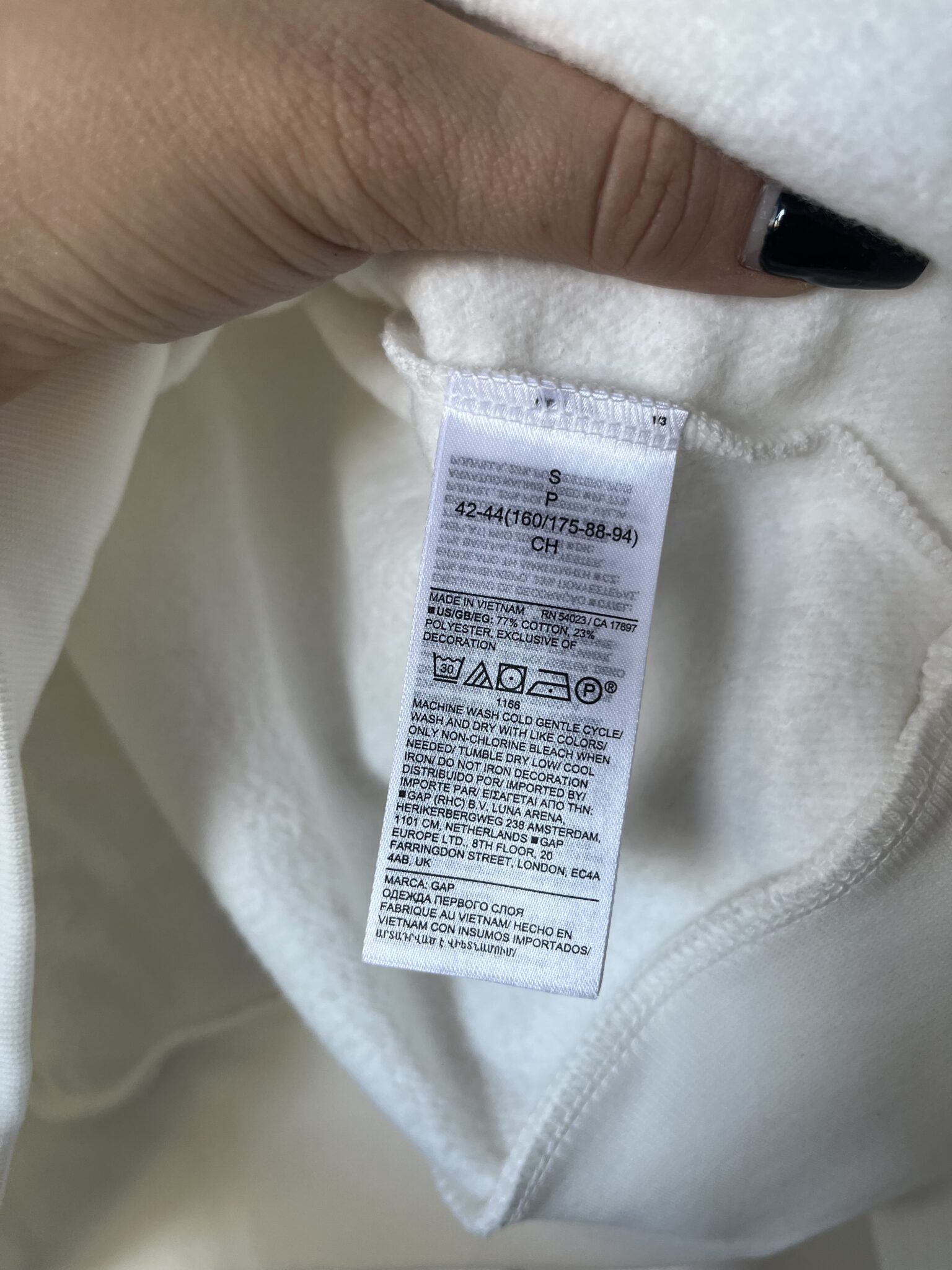 Image for New GAP sweatshirt