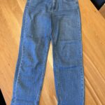 Featured thumbnail for Jeans coupe garçonne