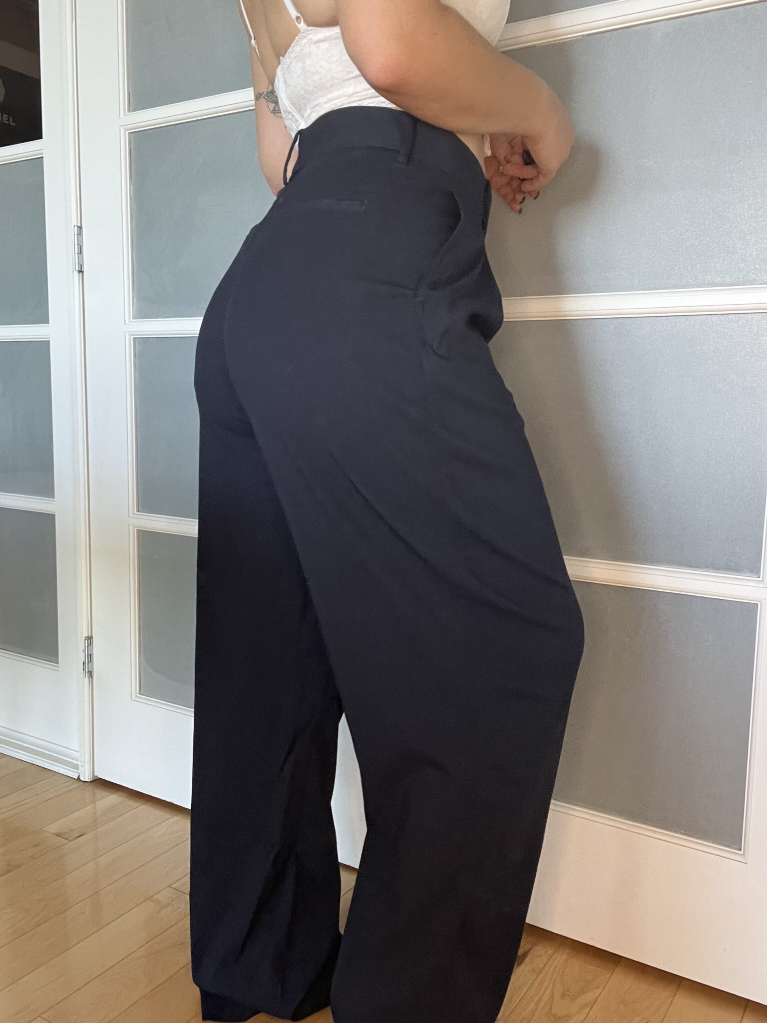 Featured image for Lululemon dress trousers size 10 navy blue