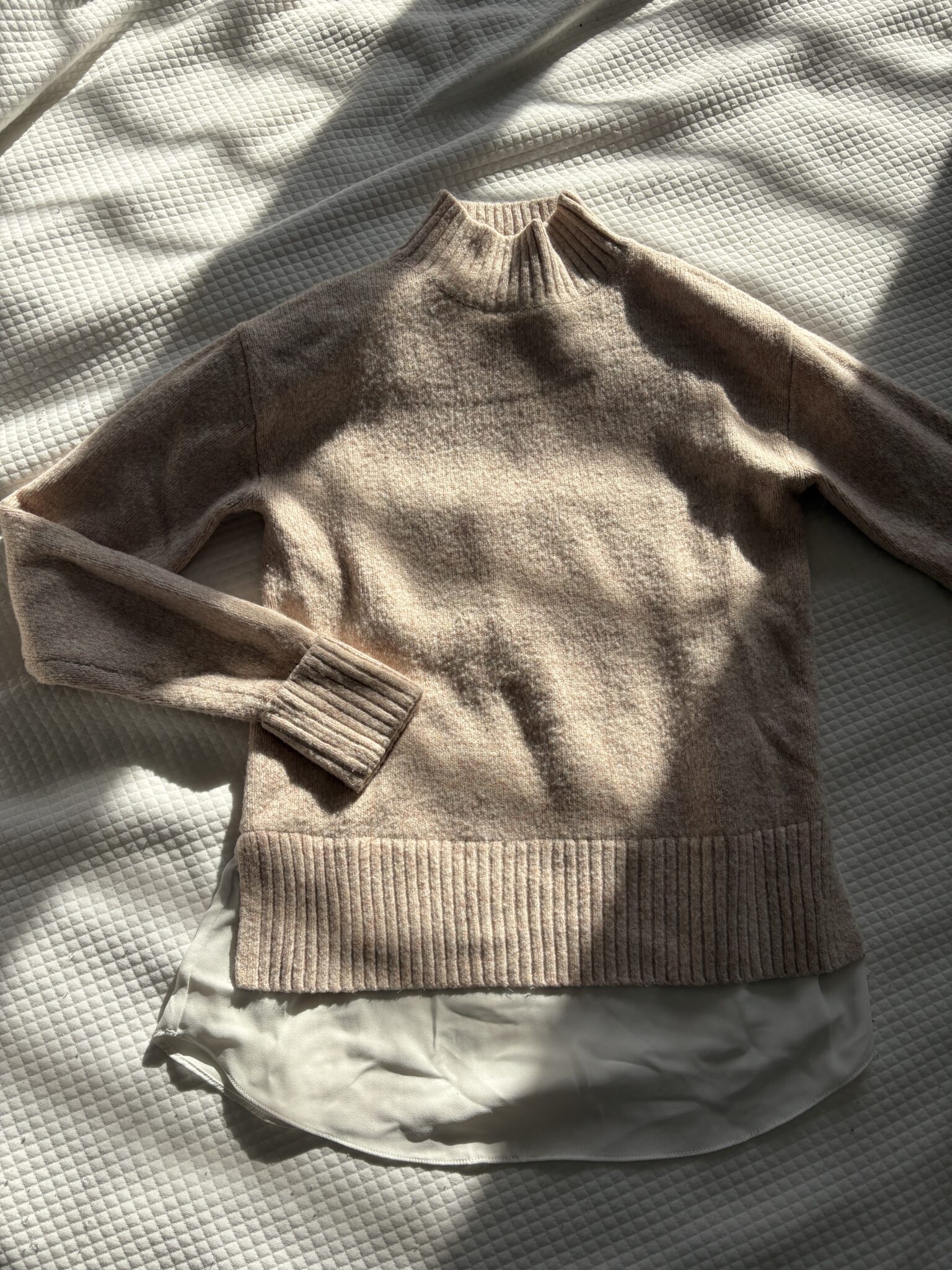 Image for Joli chandail chaud chic