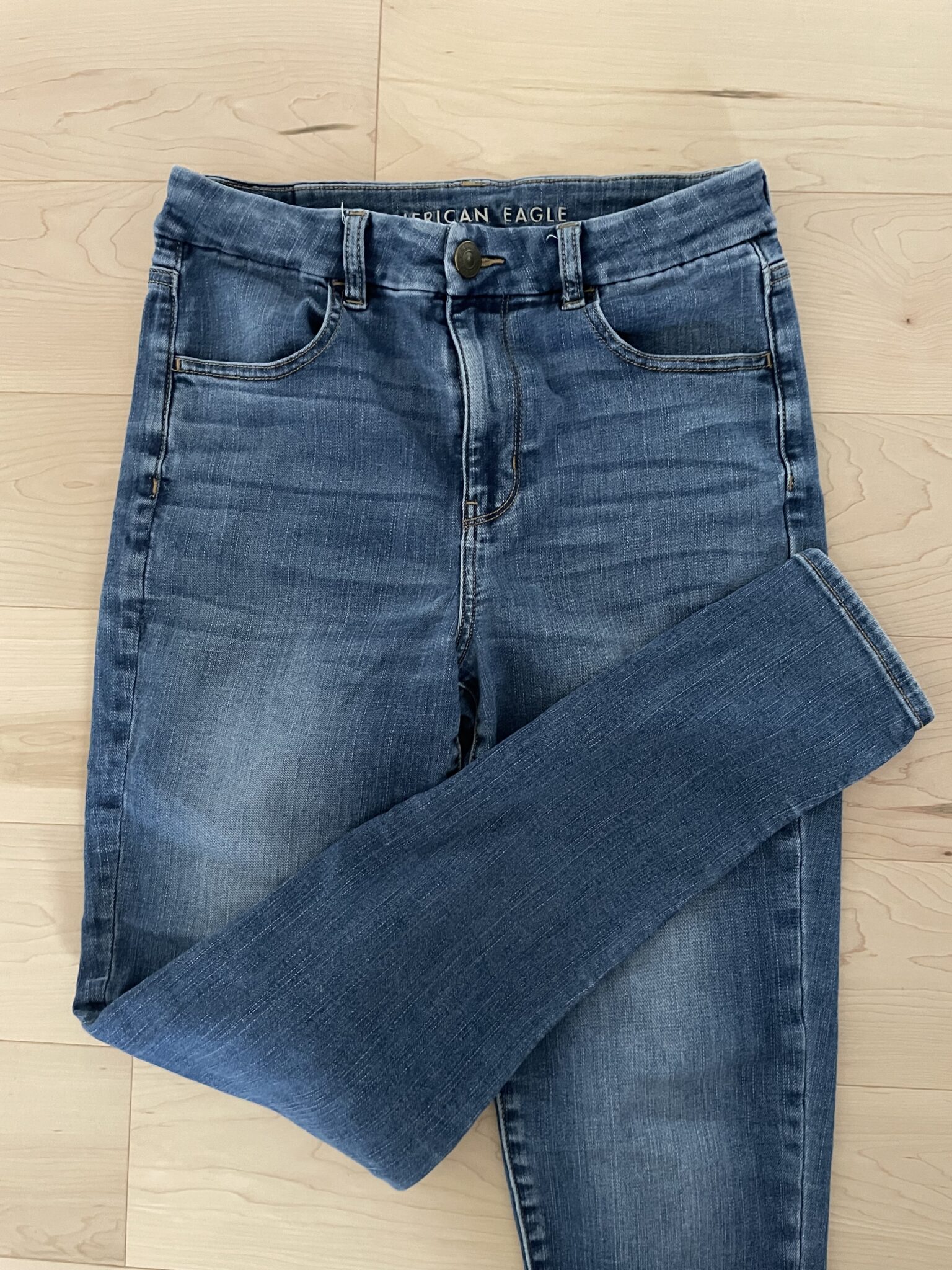Featured image for Skinny jeans AE
