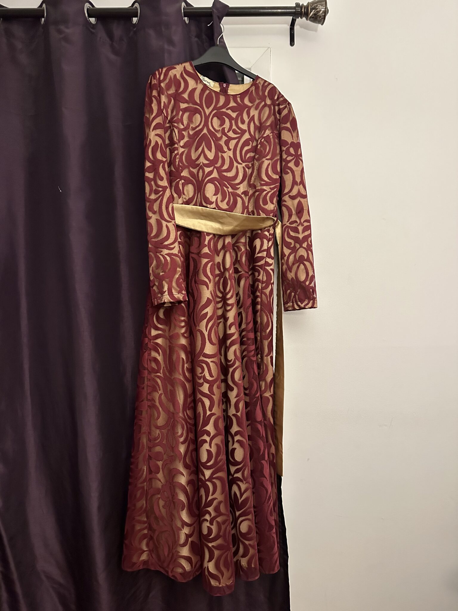 Featured image for Robe simple et élégante